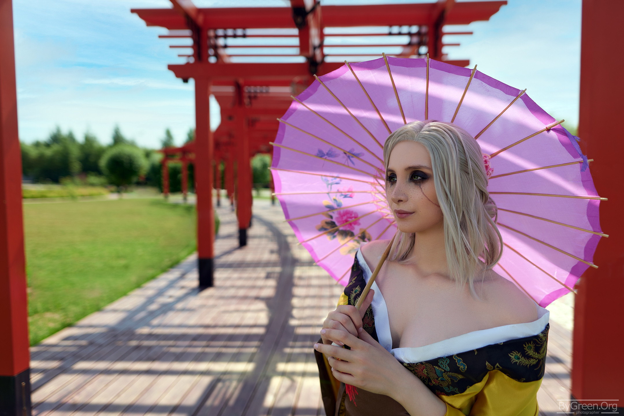 Ciri and the Kitsune Planair. ByGreen.org — Cosplay photo and video with love