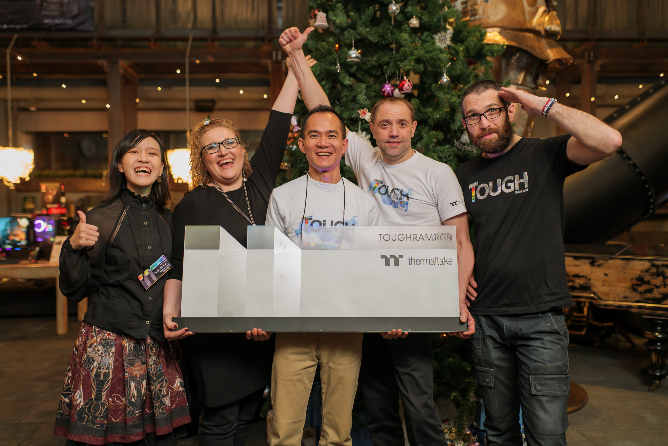 Thermaltake. ByGreen.org — Cosplay photo and video with love