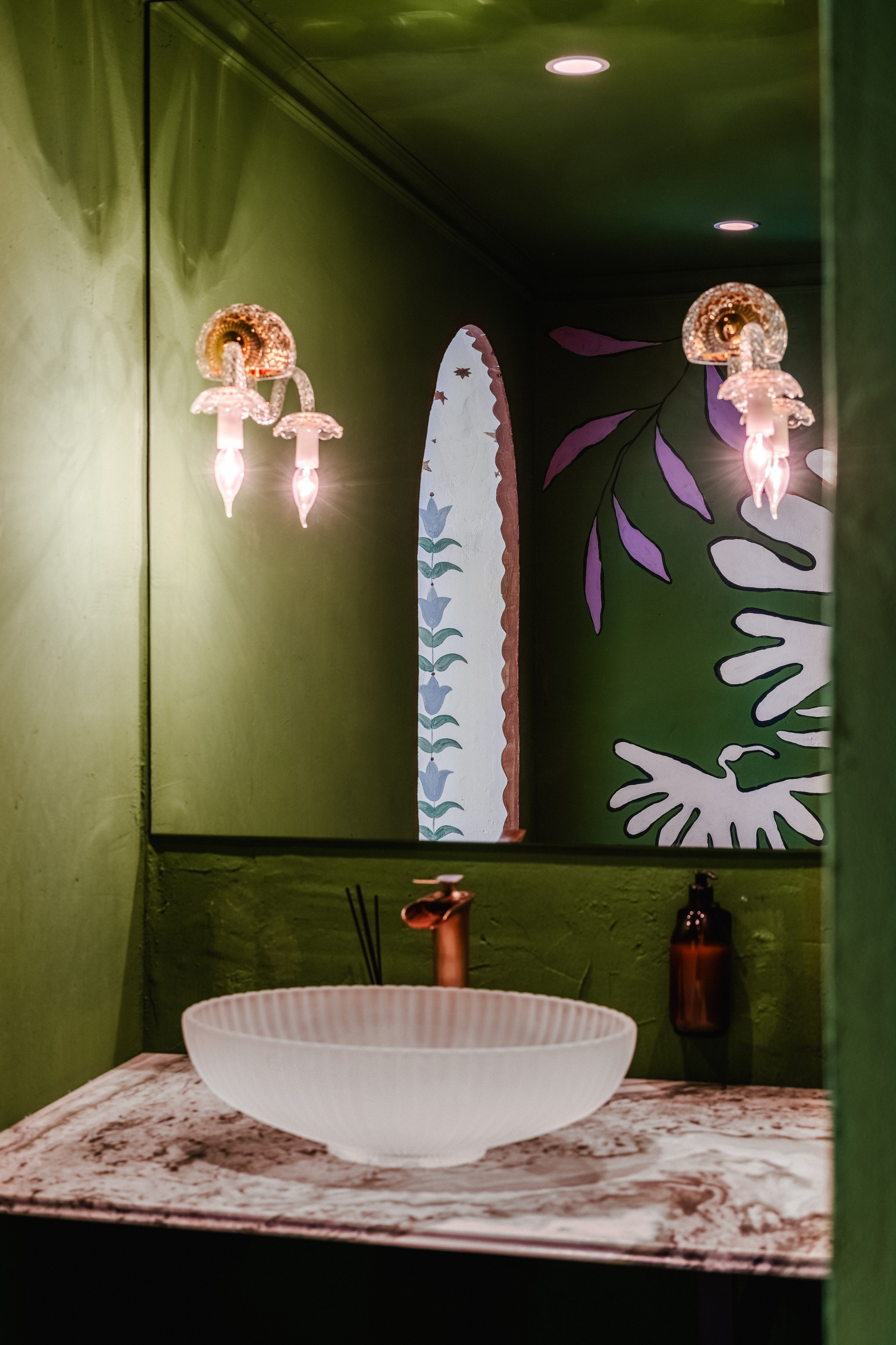 Lili Restaurant by Yana Aspanadze. Ekaterina Symidi. Interior Photographer