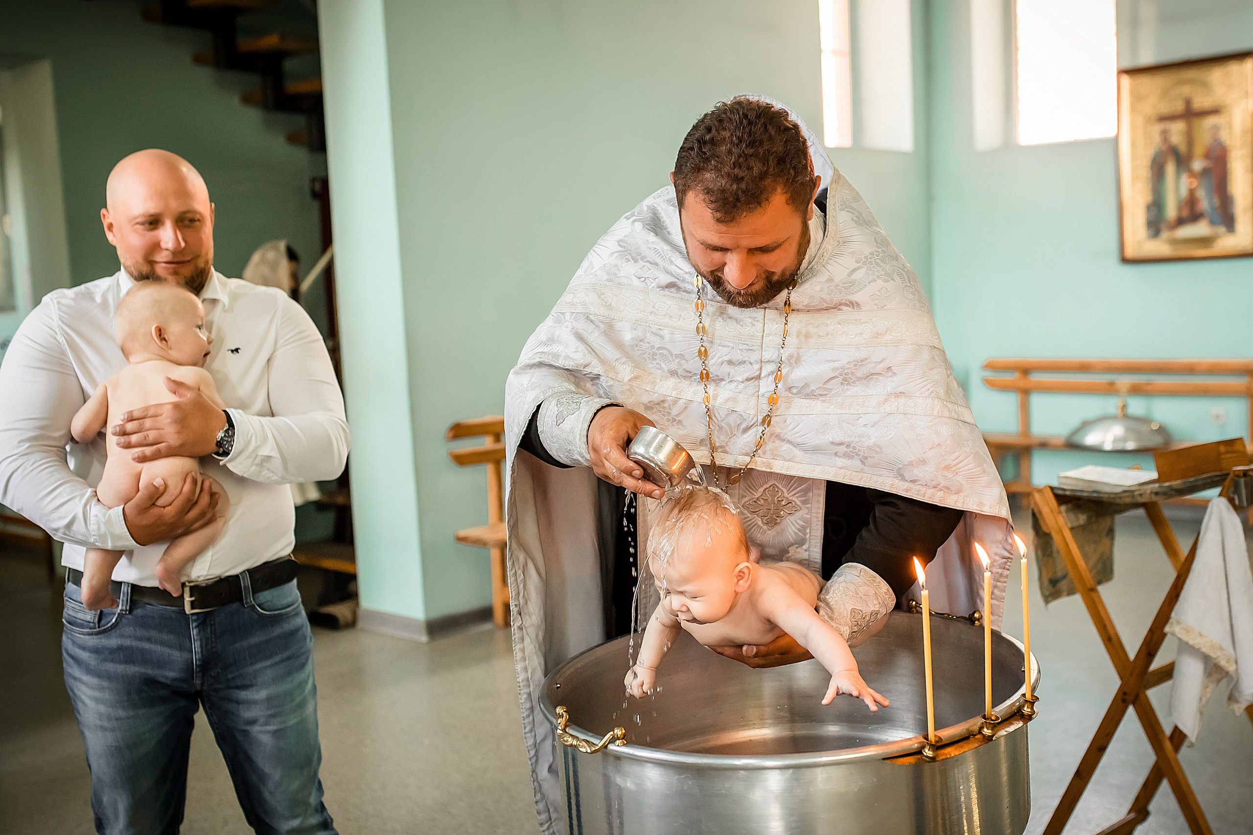 Крещение Милании и Эмилии