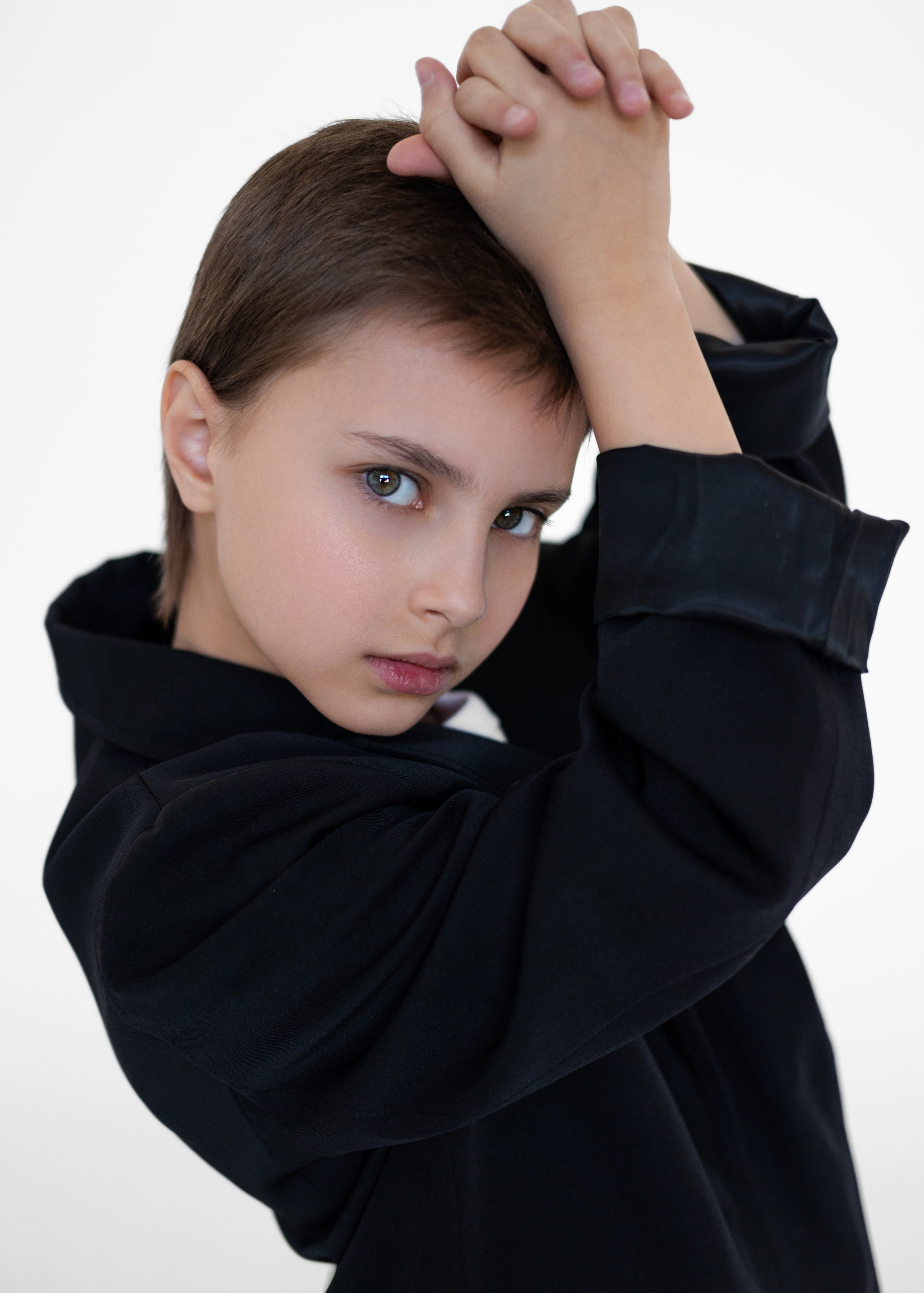 Модельное портфолио. Фотограф Москва Виктория Вишневская актерское / модельное портфолио