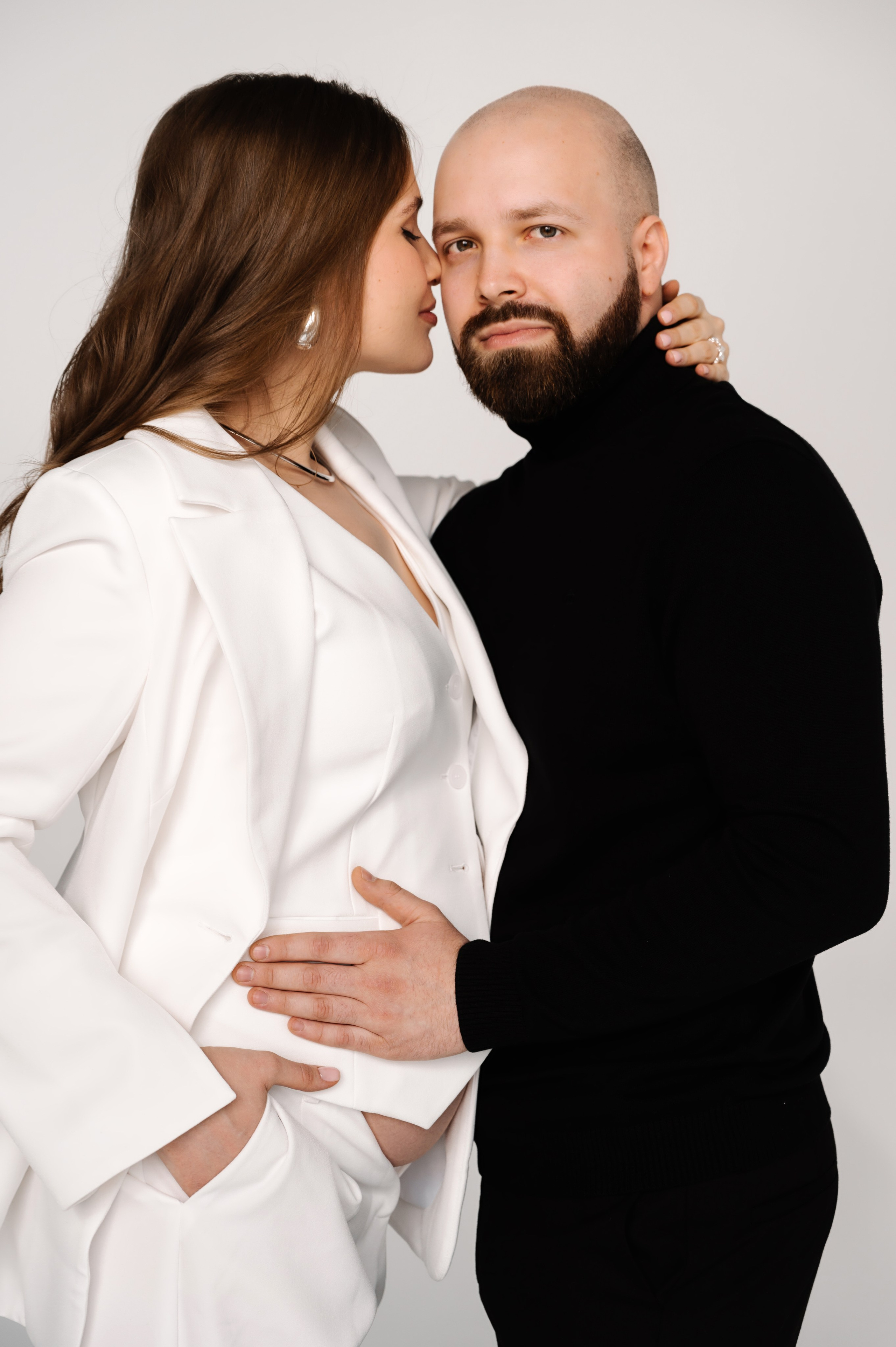 Профессиональный семейный и беременный фотограф в Санкт-Петербурге — Маргарита Иванова. Индивидуальные фотосессии под ключ: от образа до гот. Профессиональный фотограф беременности в СПБ. Стильные фотосессии беременности в стиле минимализм и классическая фотография