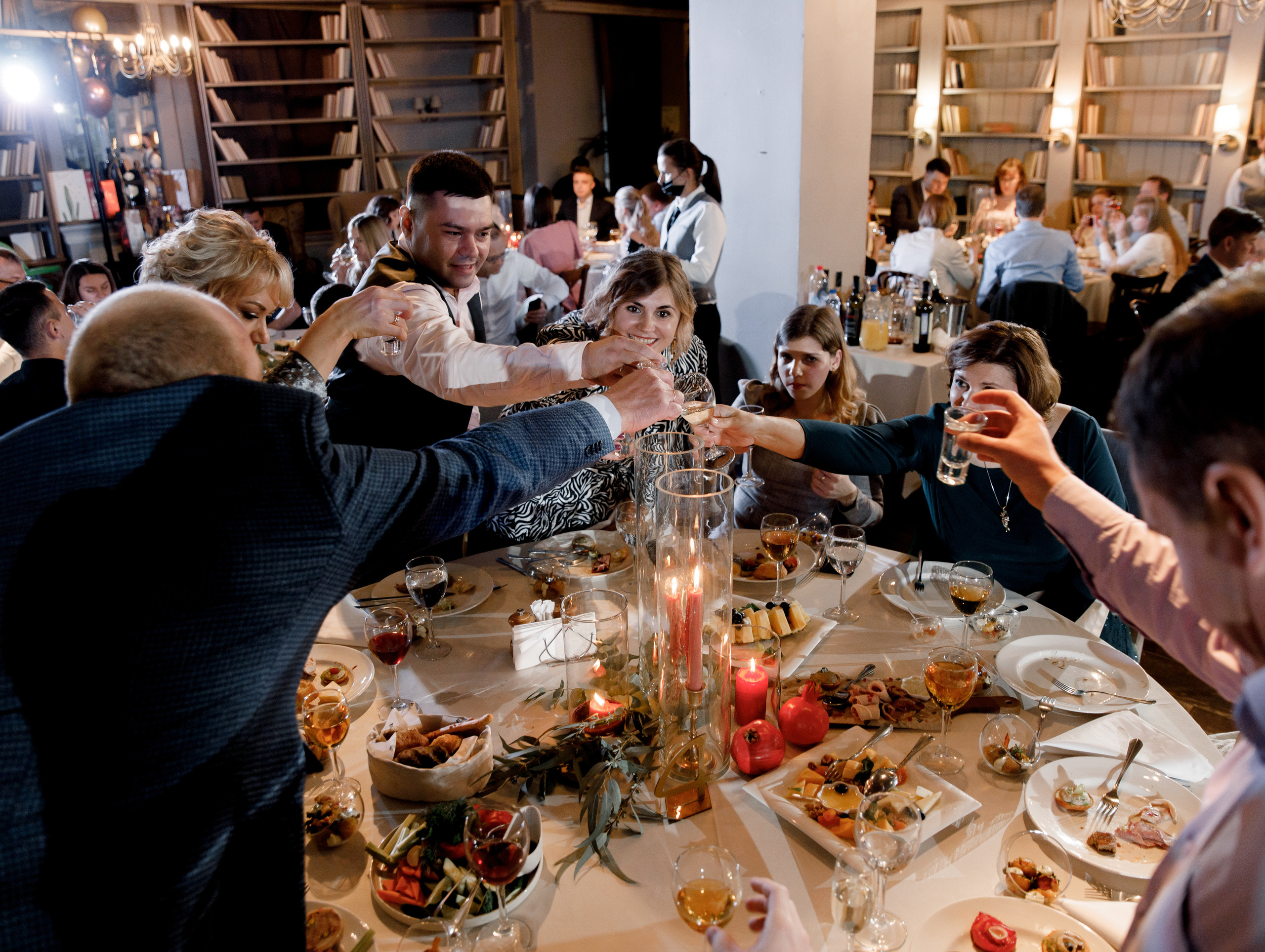 Ilya & Maria — Moscow (Russia). Richard and Irene - Destination wedding photographer