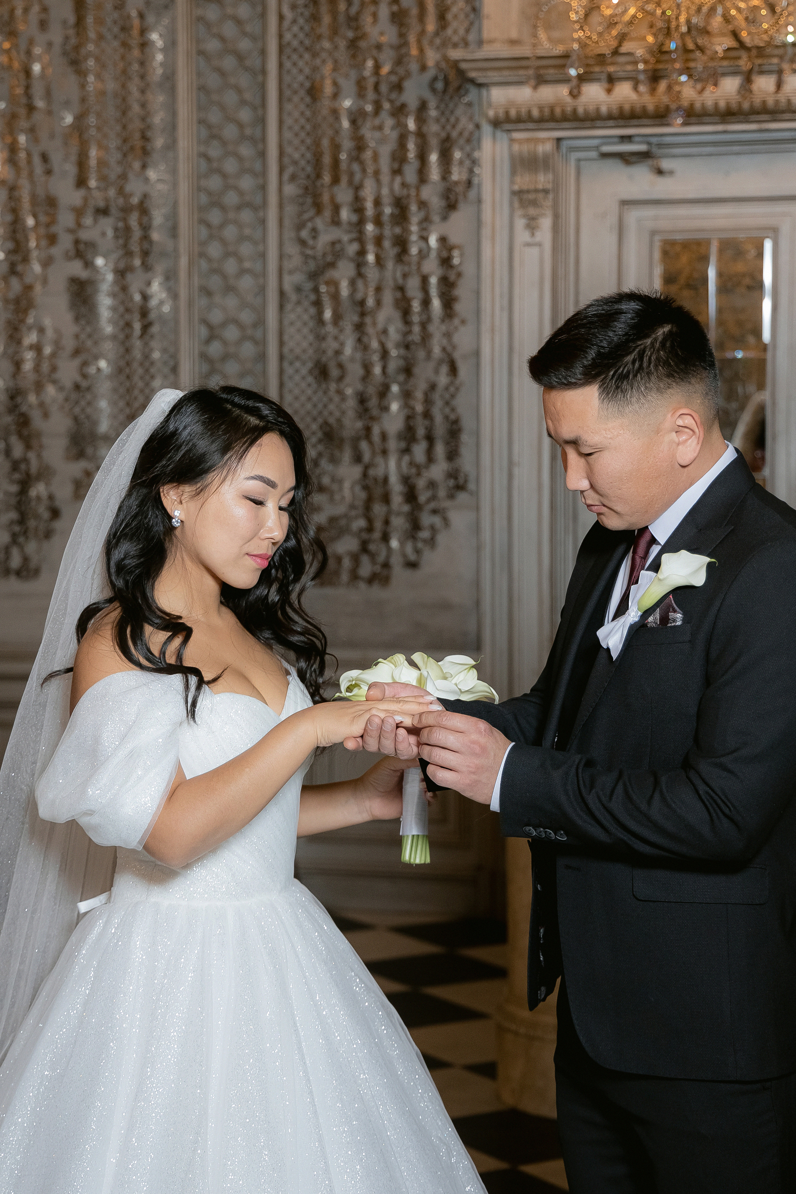 Антонида и Баир: регистрация и фотосессия в ТУРАНДОТ. Свадебный фотограф Москва