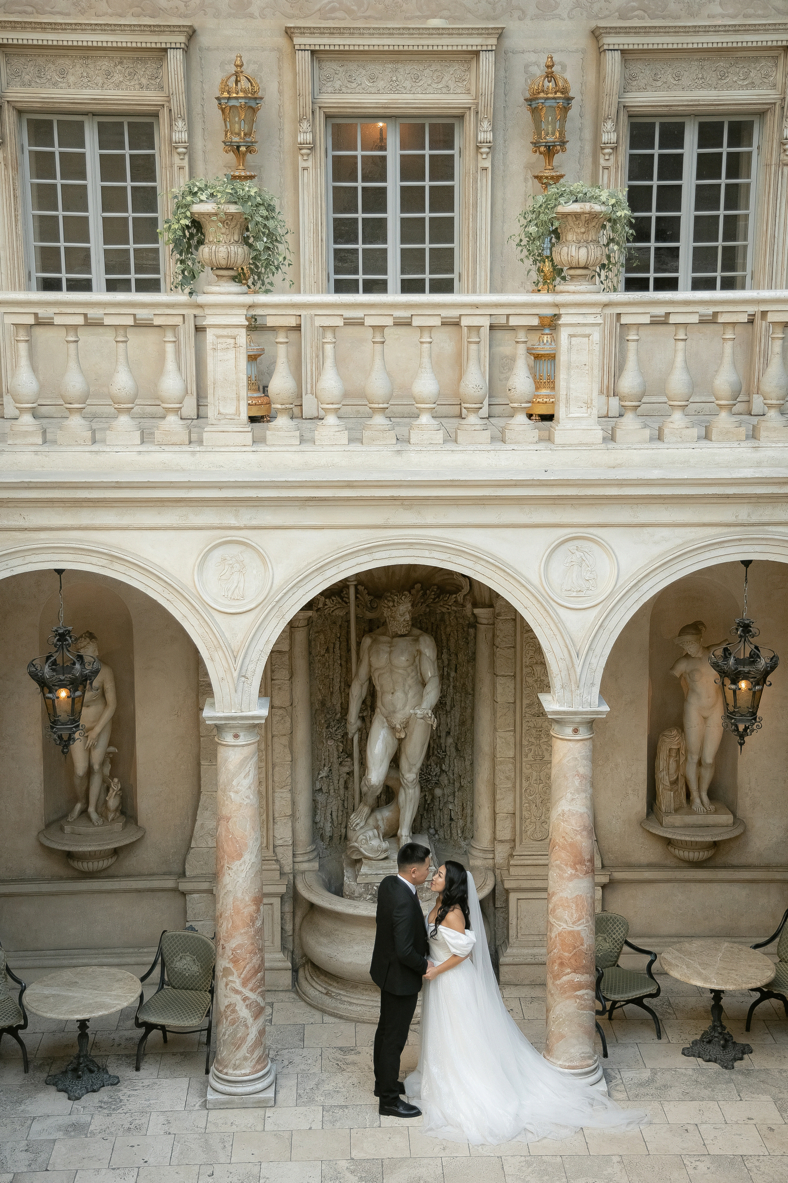 Антонида и Баир: регистрация и фотосессия в ТУРАНДОТ. Свадебный фотограф Москва