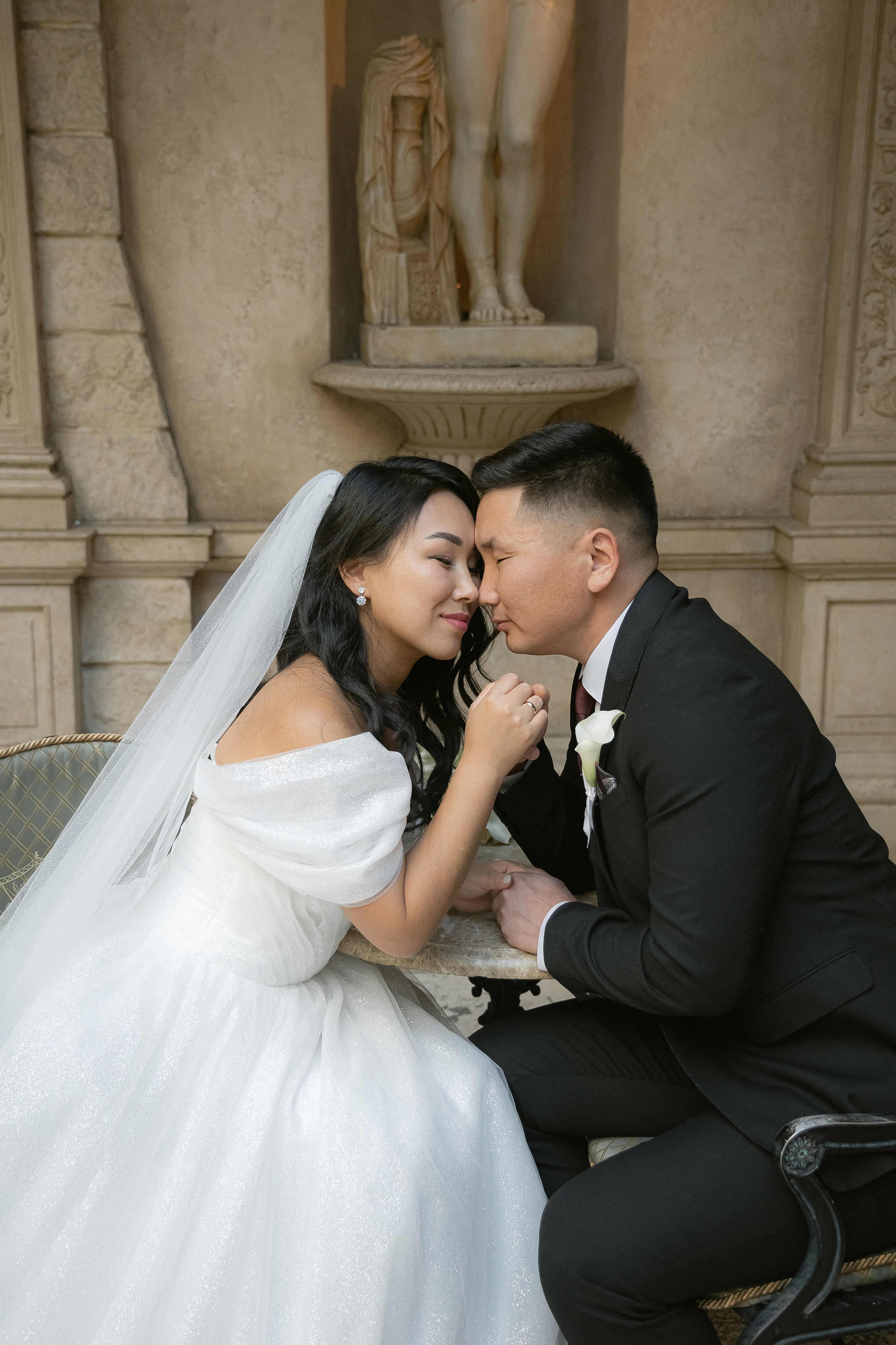 Антонида и Баир: регистрация и фотосессия в ТУРАНДОТ. Свадебный фотограф Москва