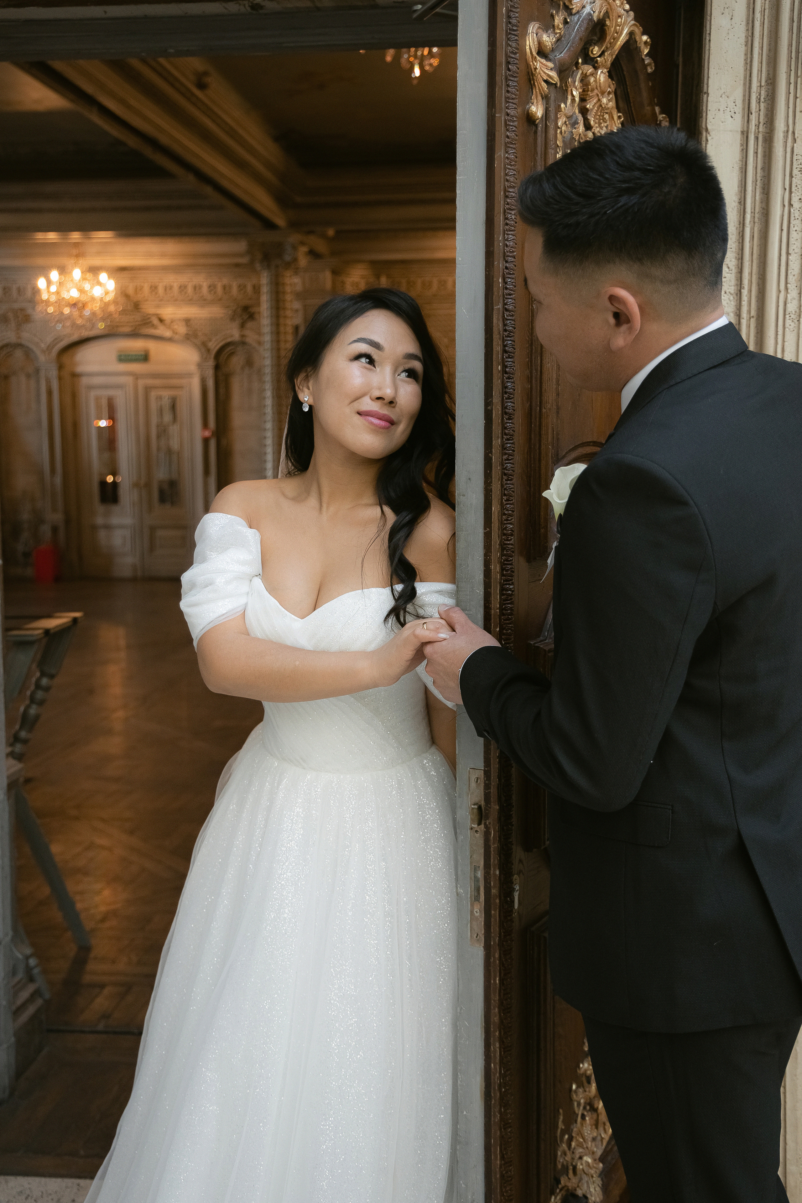 Антонида и Баир: регистрация и фотосессия в ТУРАНДОТ. Свадебный фотограф Москва