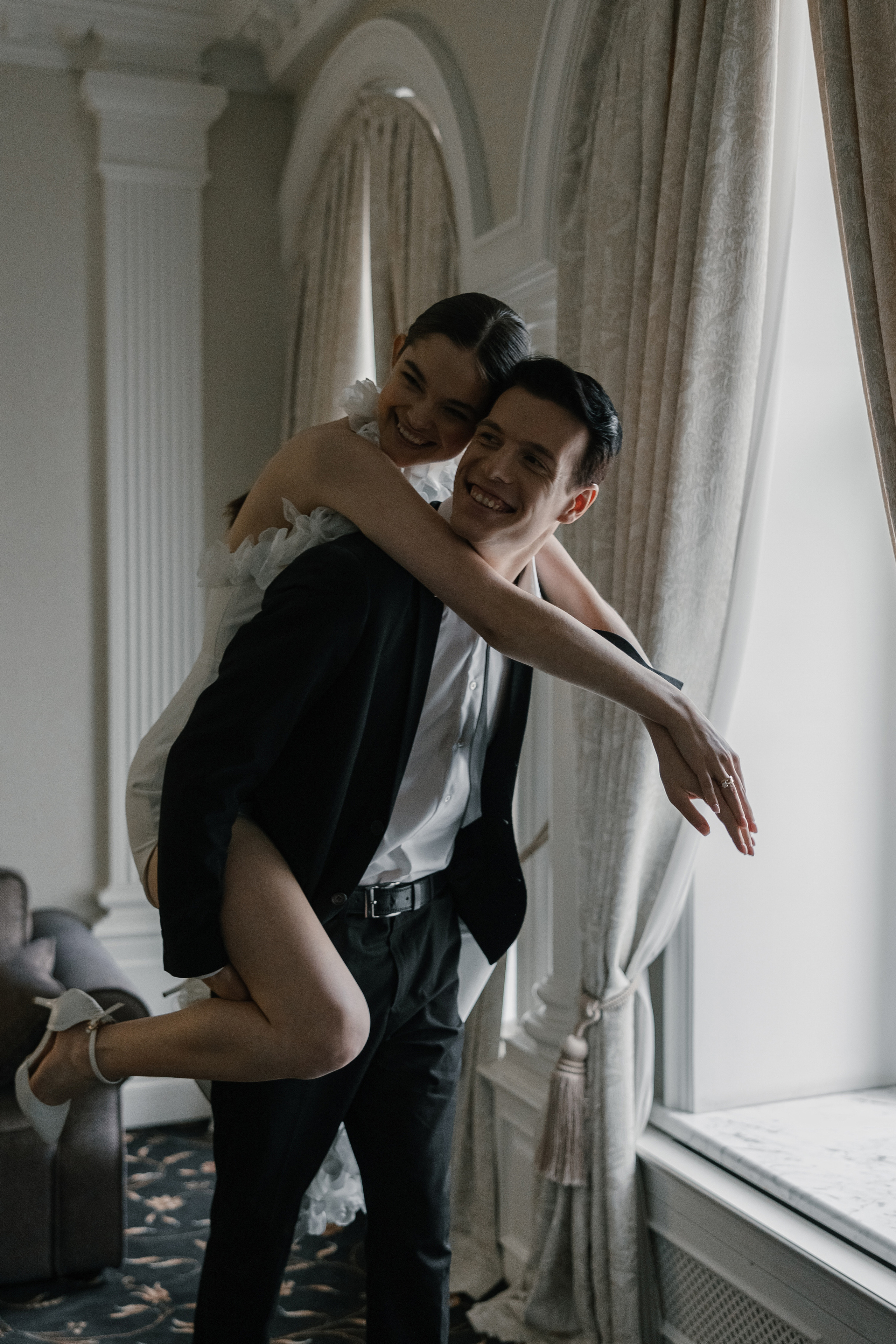 Отель Амбассадори: Дарья и Виталий. Свадебный фотограф Москва