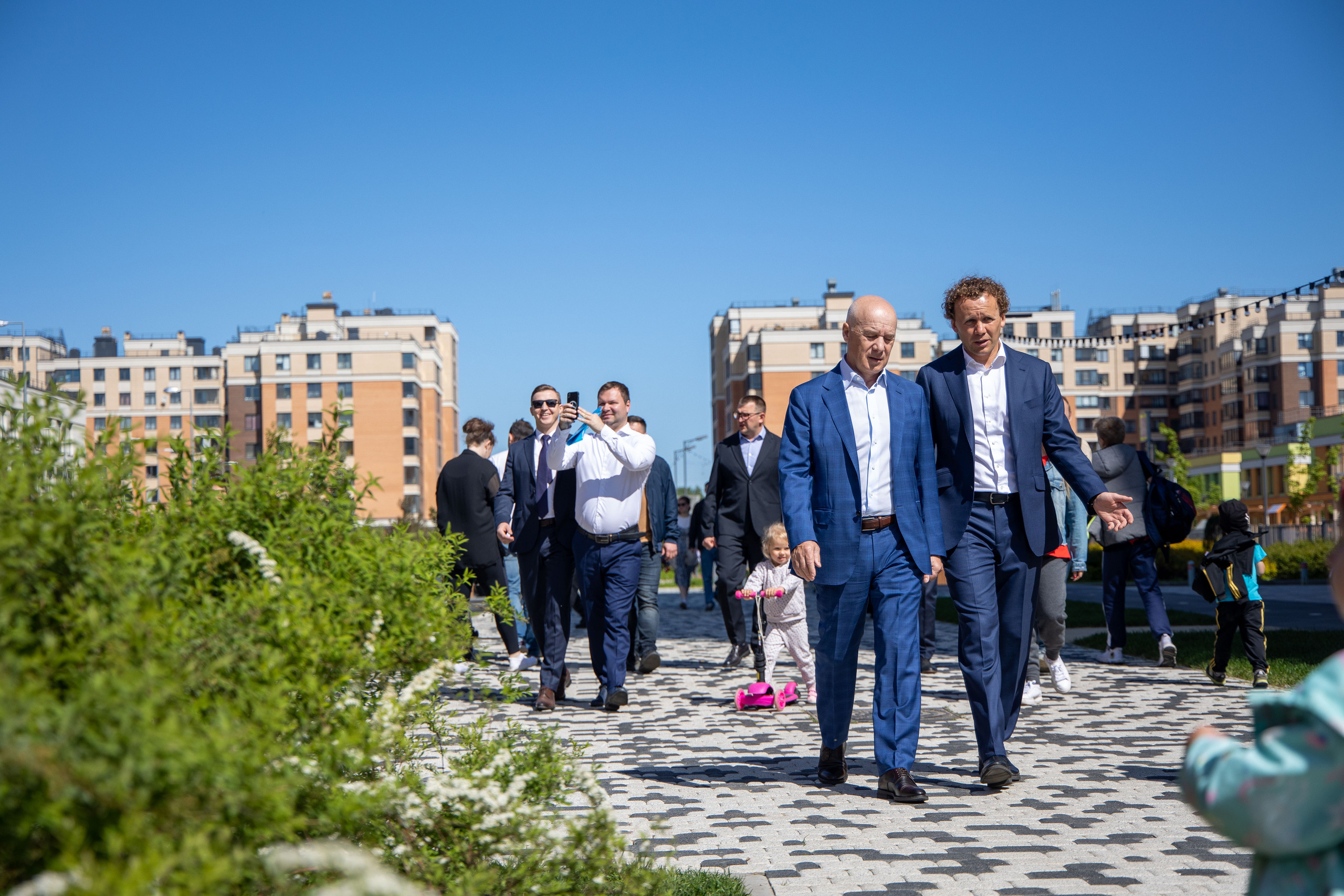 Строительный трест открытие детской площадки в ЖК «NEWПИТЕР»