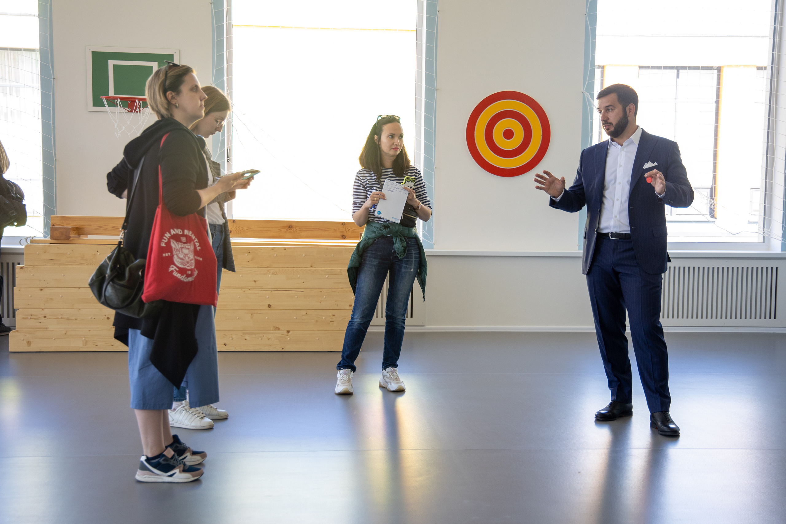 Строительный трест открытие детской площадки в ЖК «NEWПИТЕР»