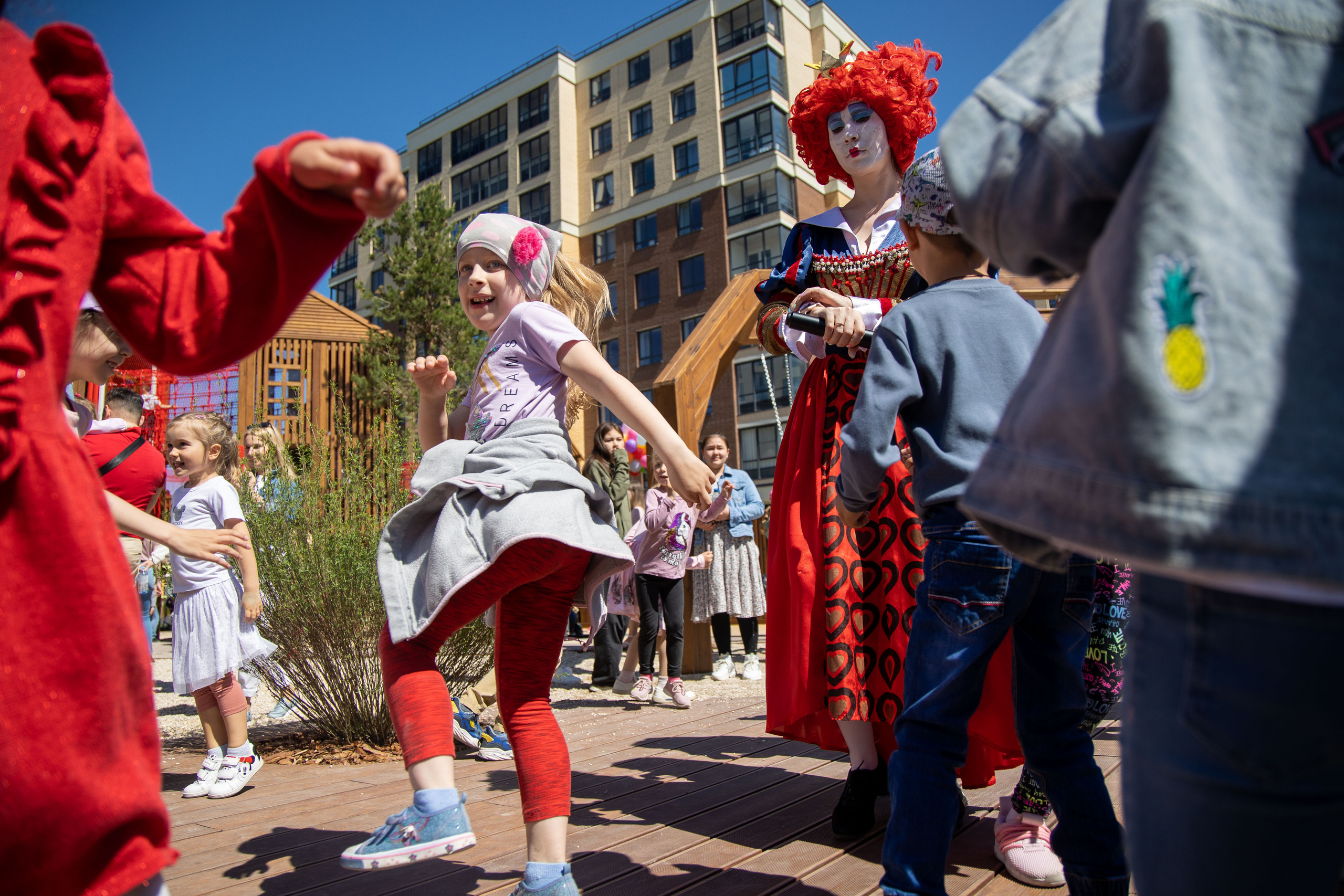 Строительный трест открытие детской площадки в ЖК «NEWПИТЕР»