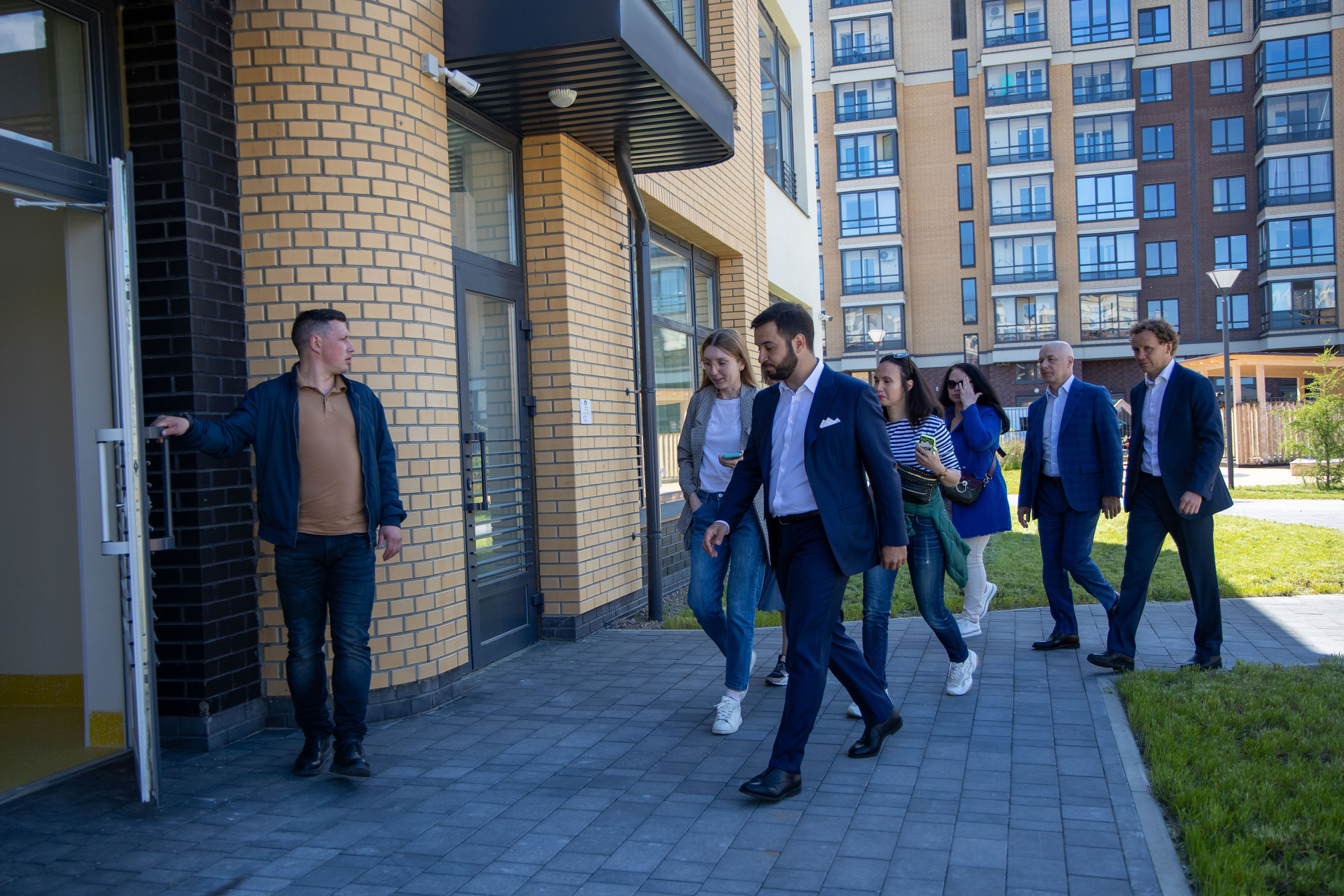 Строительный трест открытие детской площадки в ЖК «NEWПИТЕР»