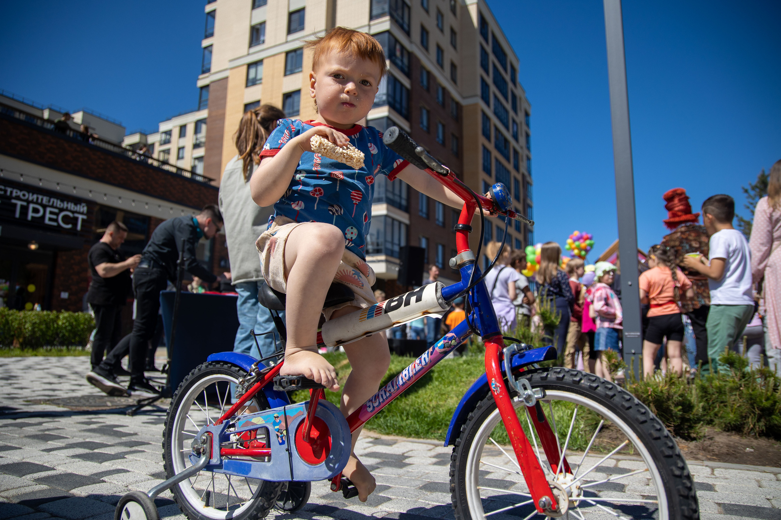Строительный трест открытие детской площадки в ЖК «NEWПИТЕР»