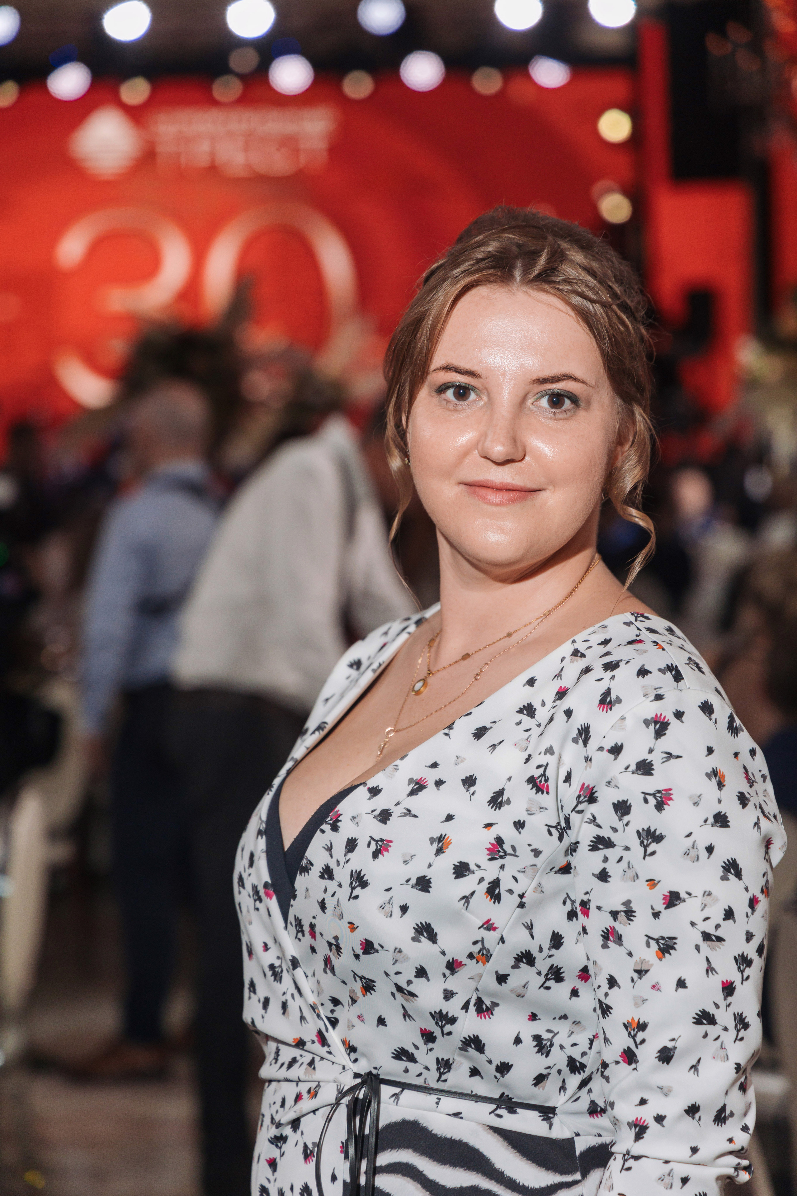 СТРОИТЕЛЬНЫЙ ТРЕСТ 30 лет