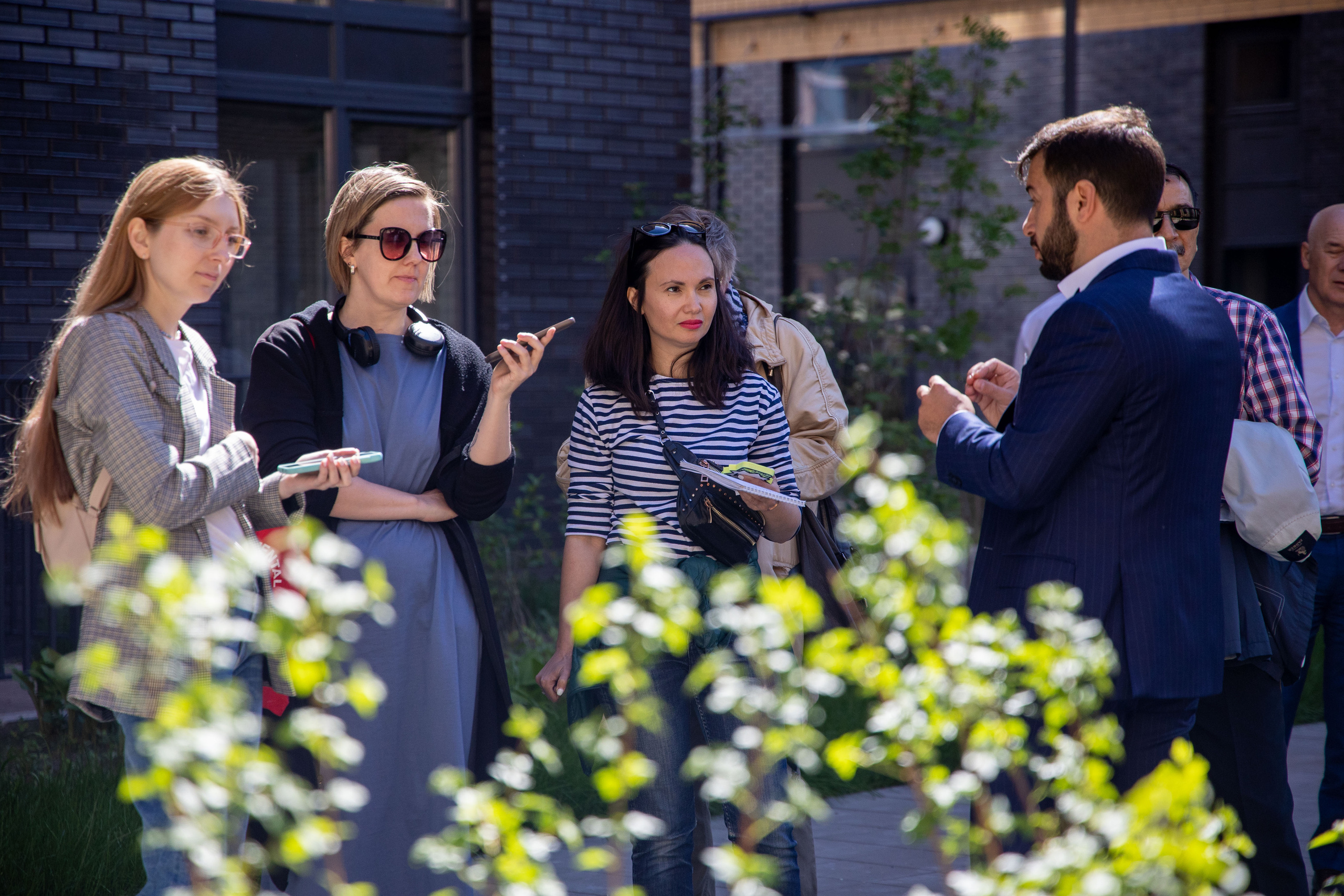 Строительный трест открытие детской площадки в ЖК «NEWПИТЕР»