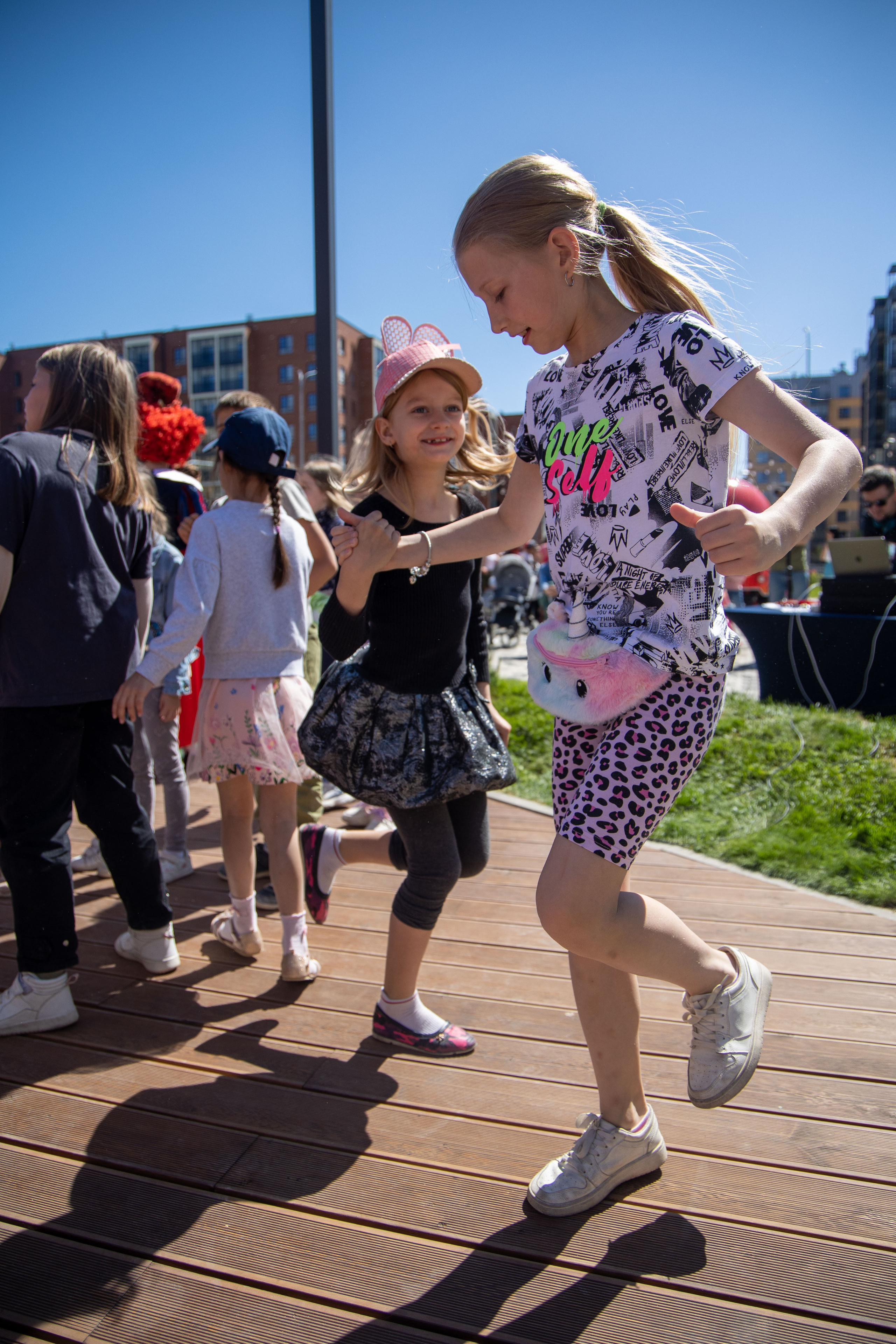 Строительный трест открытие детской площадки в ЖК «NEWПИТЕР»