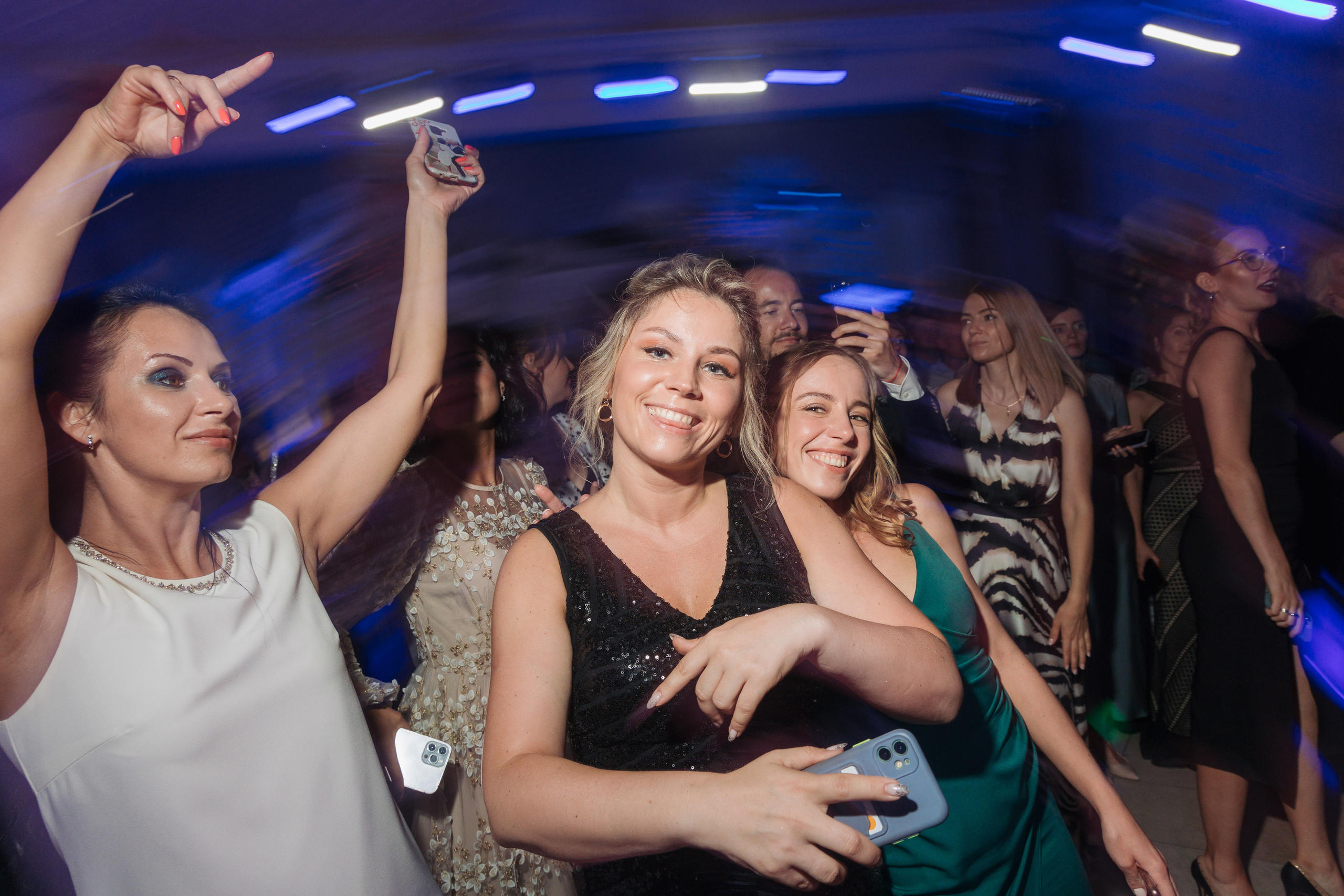 СТРОИТЕЛЬНЫЙ ТРЕСТ 30 лет