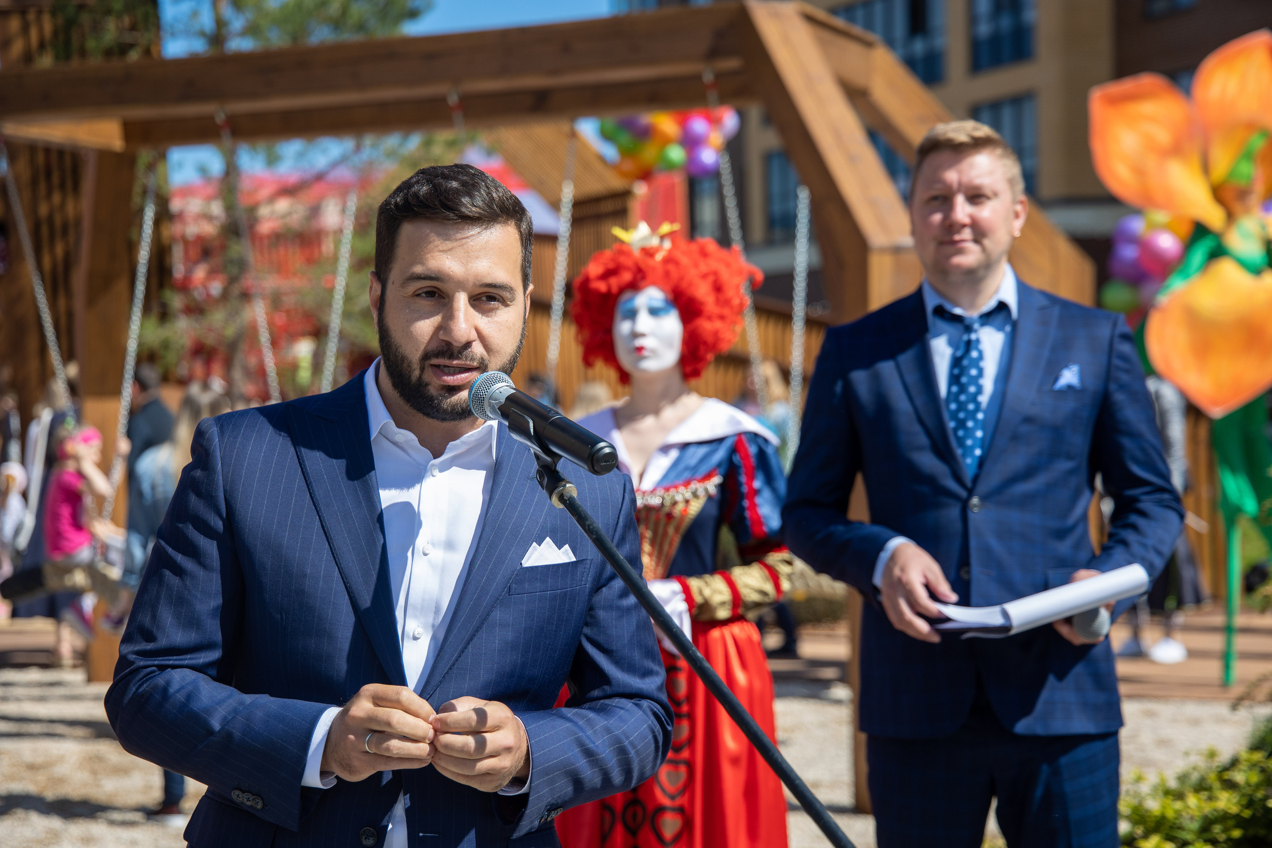 Строительный трест открытие детской площадки в ЖК «NEWПИТЕР»