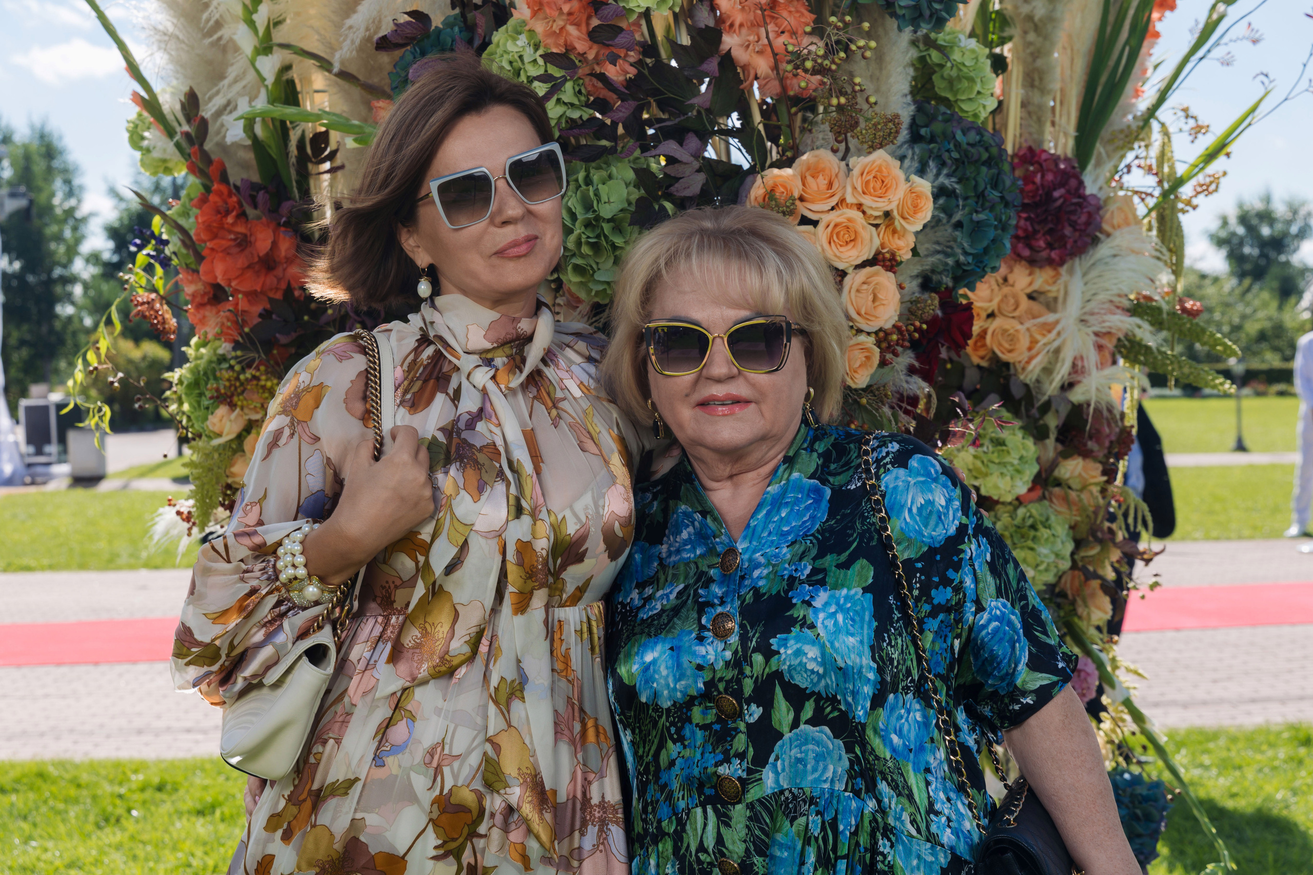 СТРОИТЕЛЬНЫЙ ТРЕСТ 30 лет