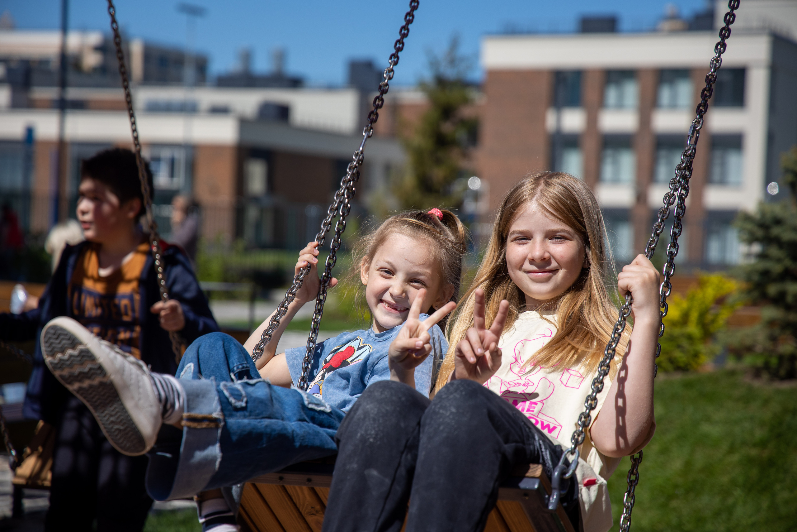 Строительный трест открытие детской площадки в ЖК «NEWПИТЕР»