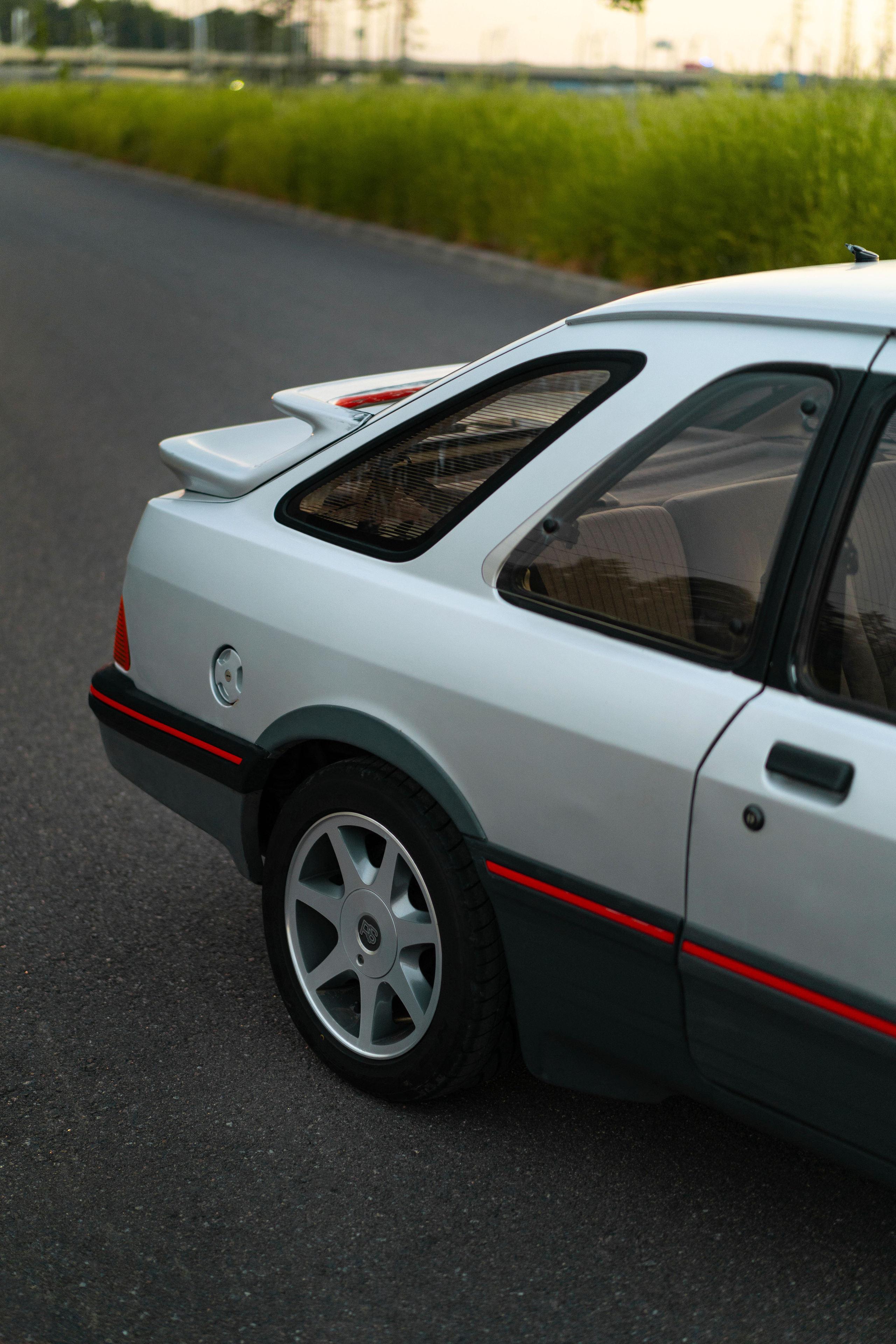 Ford Sierra XR-4i быстрый немецкий автомобиль. Автомобильный фотограф Антон Цырулев