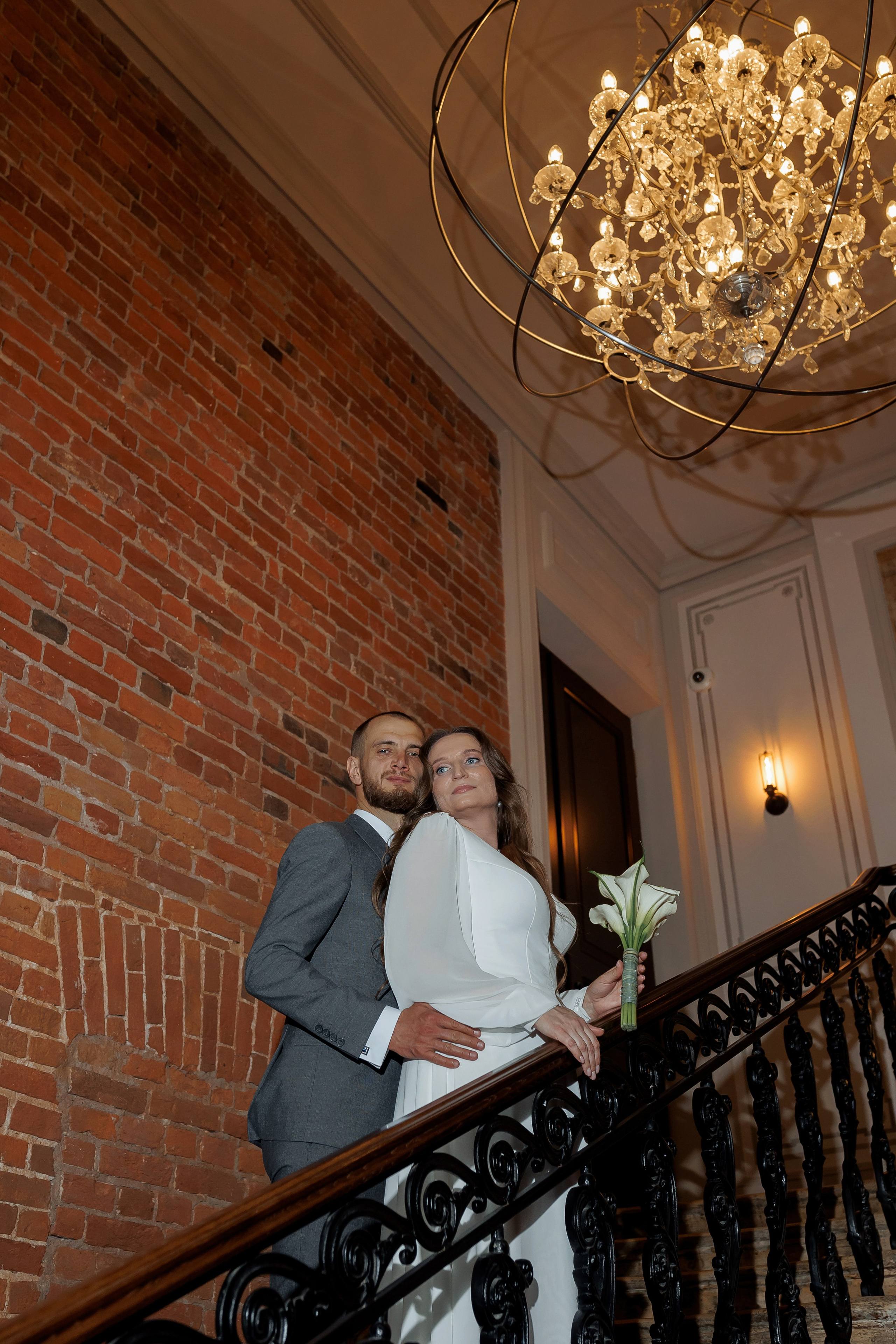 Свадебная фотосессия в отеле в Москве. Свадебный фотограф в Москве Дарья Олендарёва