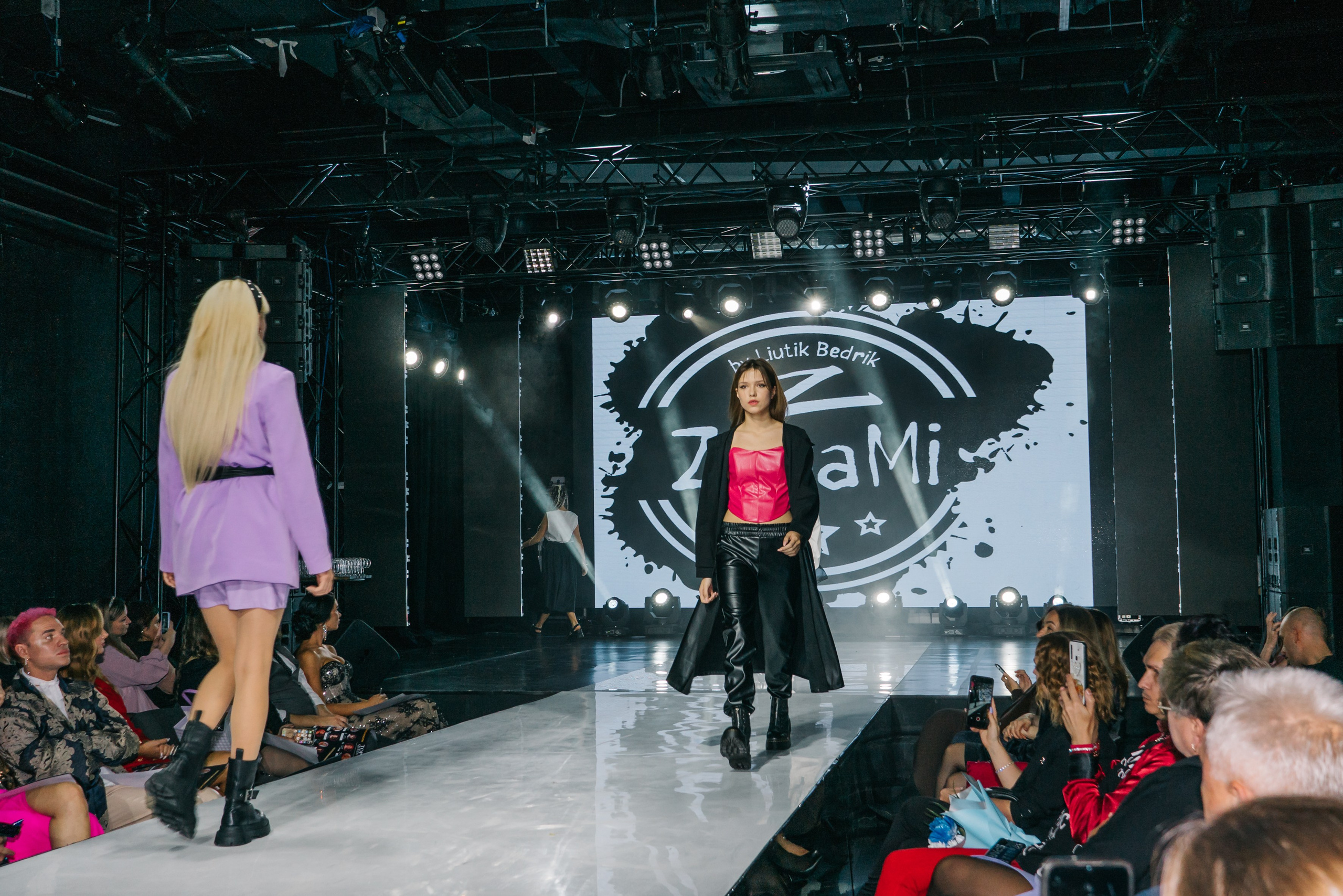 World fashion. Женский фотограф в Москве Анастасия Сидорова