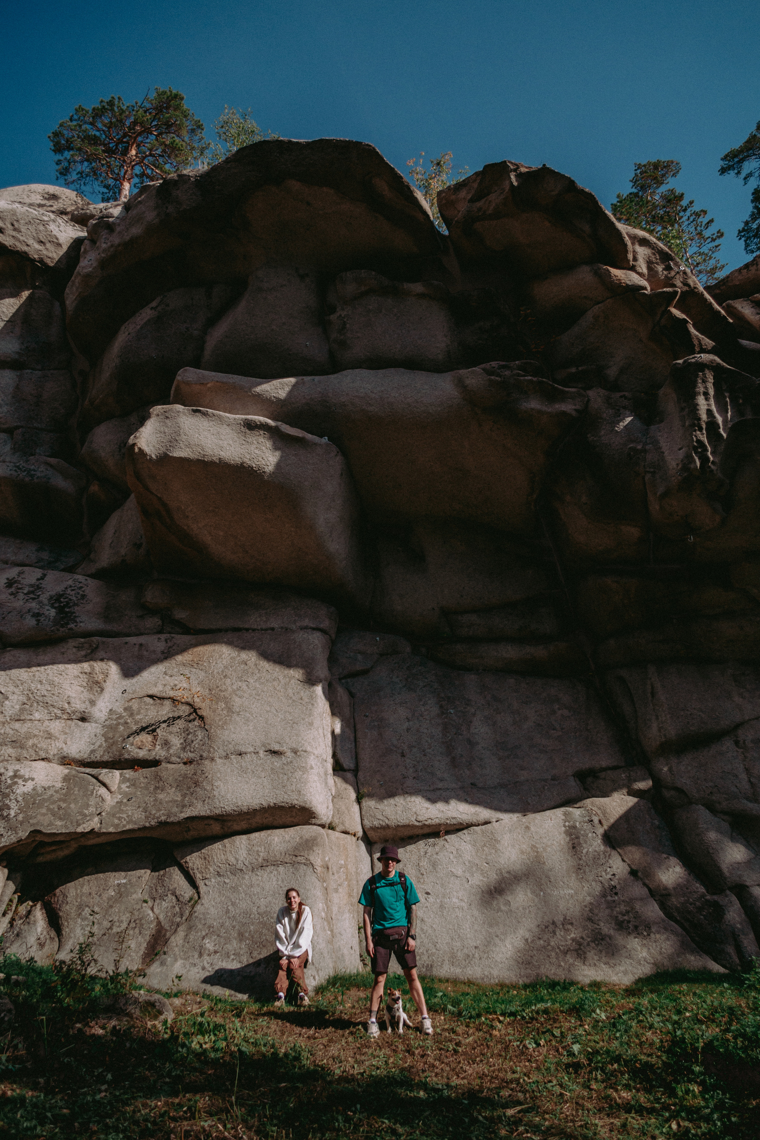 Мистер Лорд на Аракульских шиханах. Фотограф Настя | Экспедиции и лайфстайл