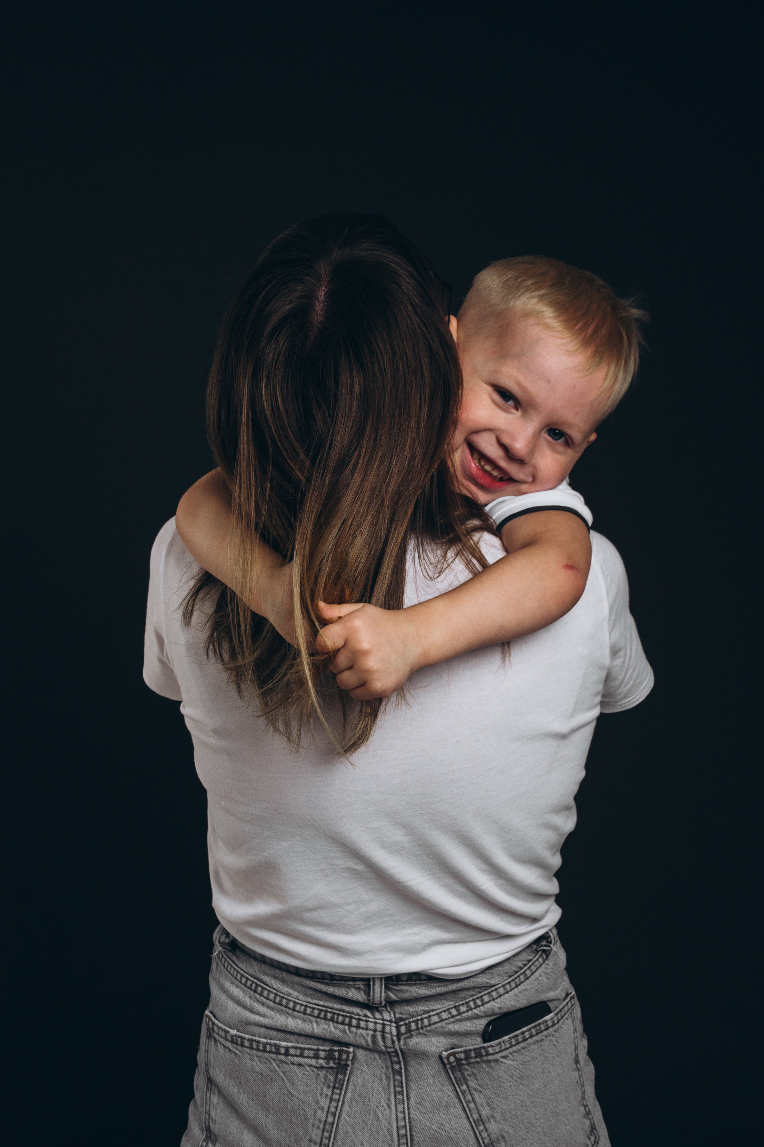 Костик на циклораме. Фотограф Настя | Экспедиции и лайфстайл
