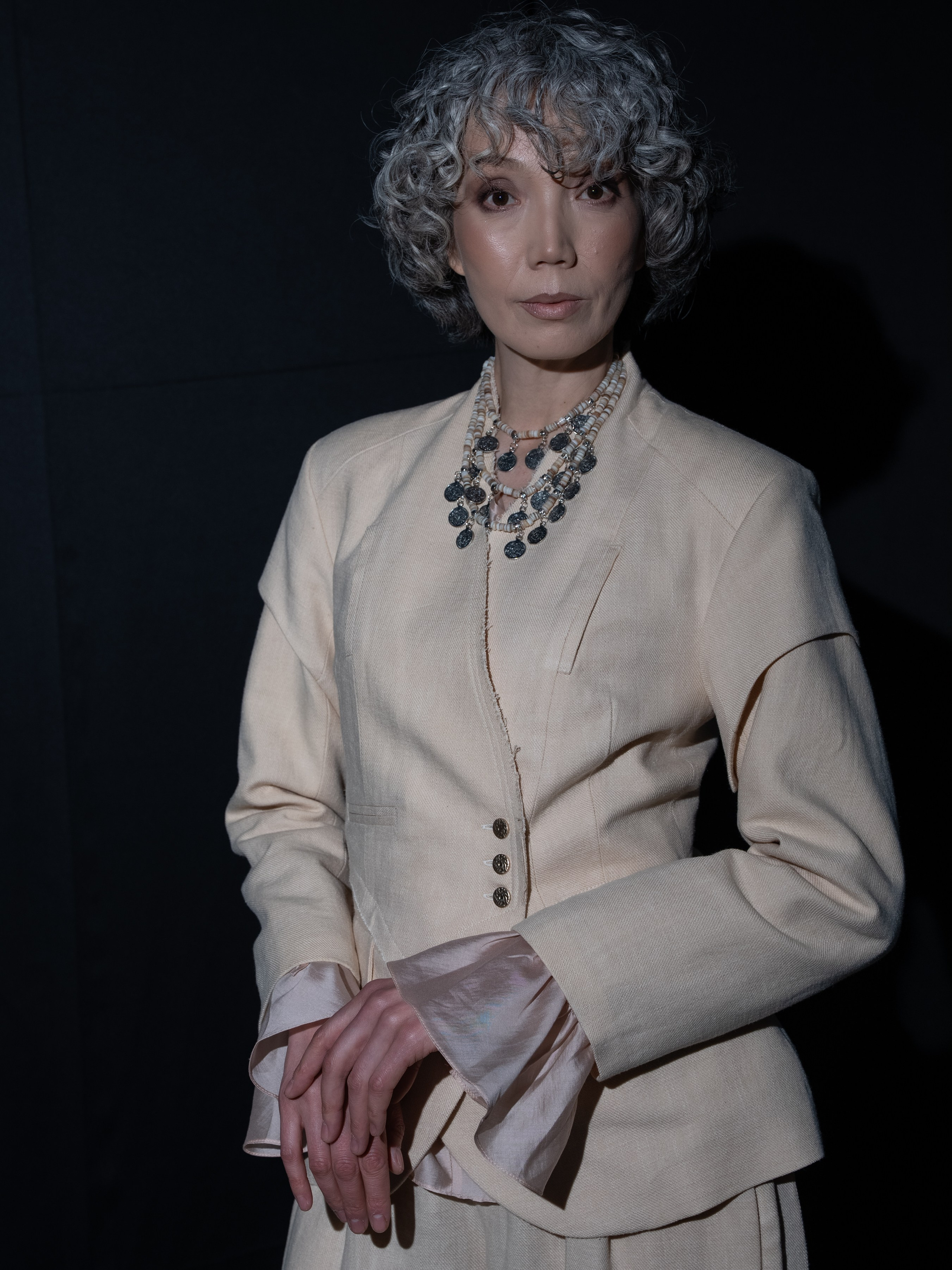 Visa Fashion Week Pre-Fall 2026 April BackStage Day 1. Сайт Алматинского НЮ АРТ, будуар и фэшн фотографа Дениса Карпенко