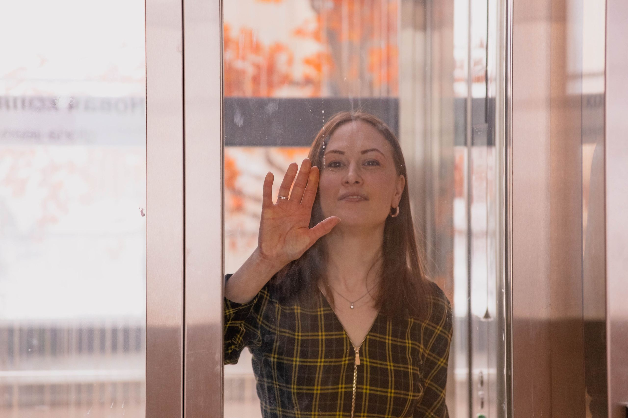 Маша в торговом центре. Фотограф Пермь. Фотосессия в фотостудии Перми и на свежем воздухе