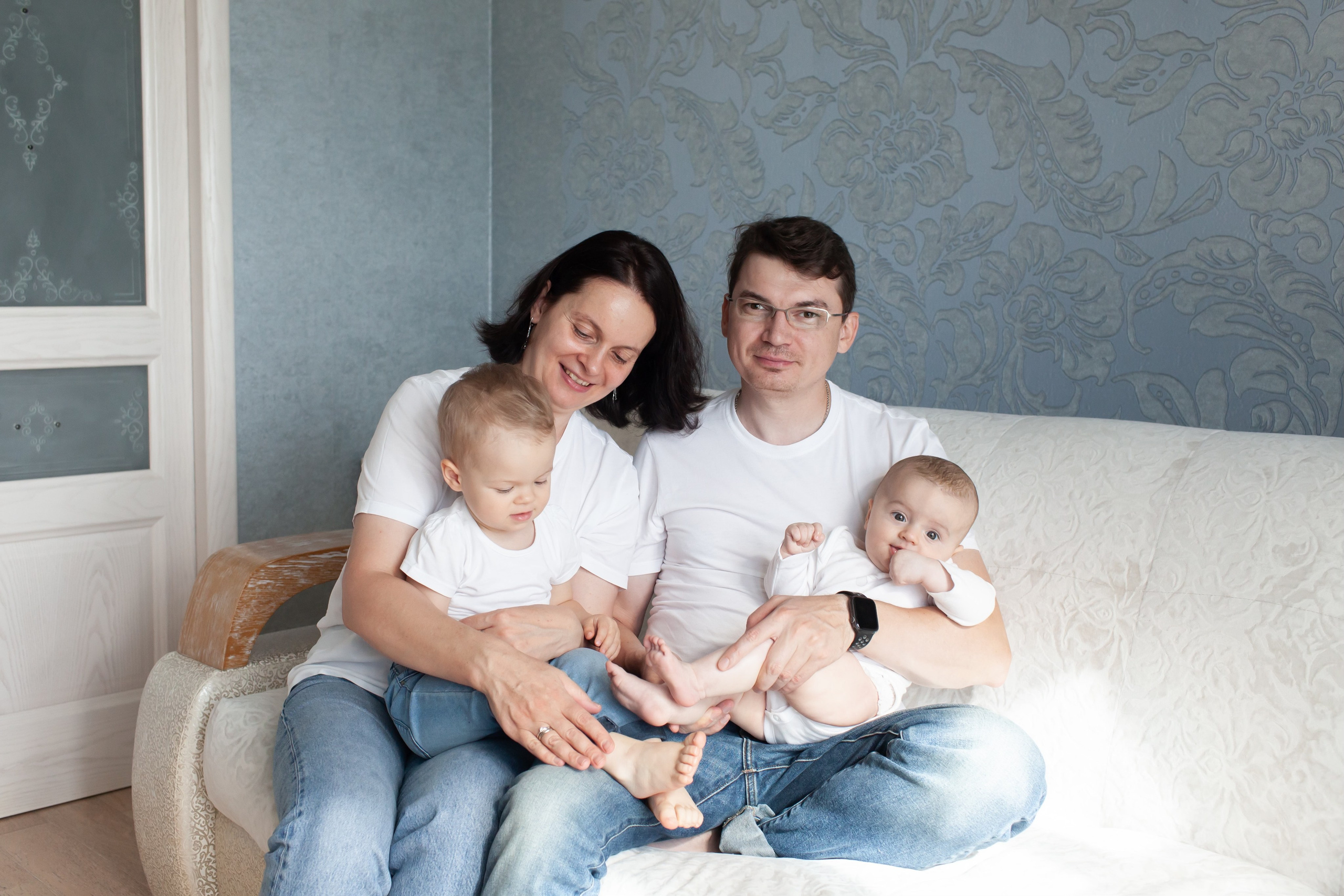 Домашняя съемка с детьми. Фотографы в Москве Светлана Устинова и Сергей Грачев