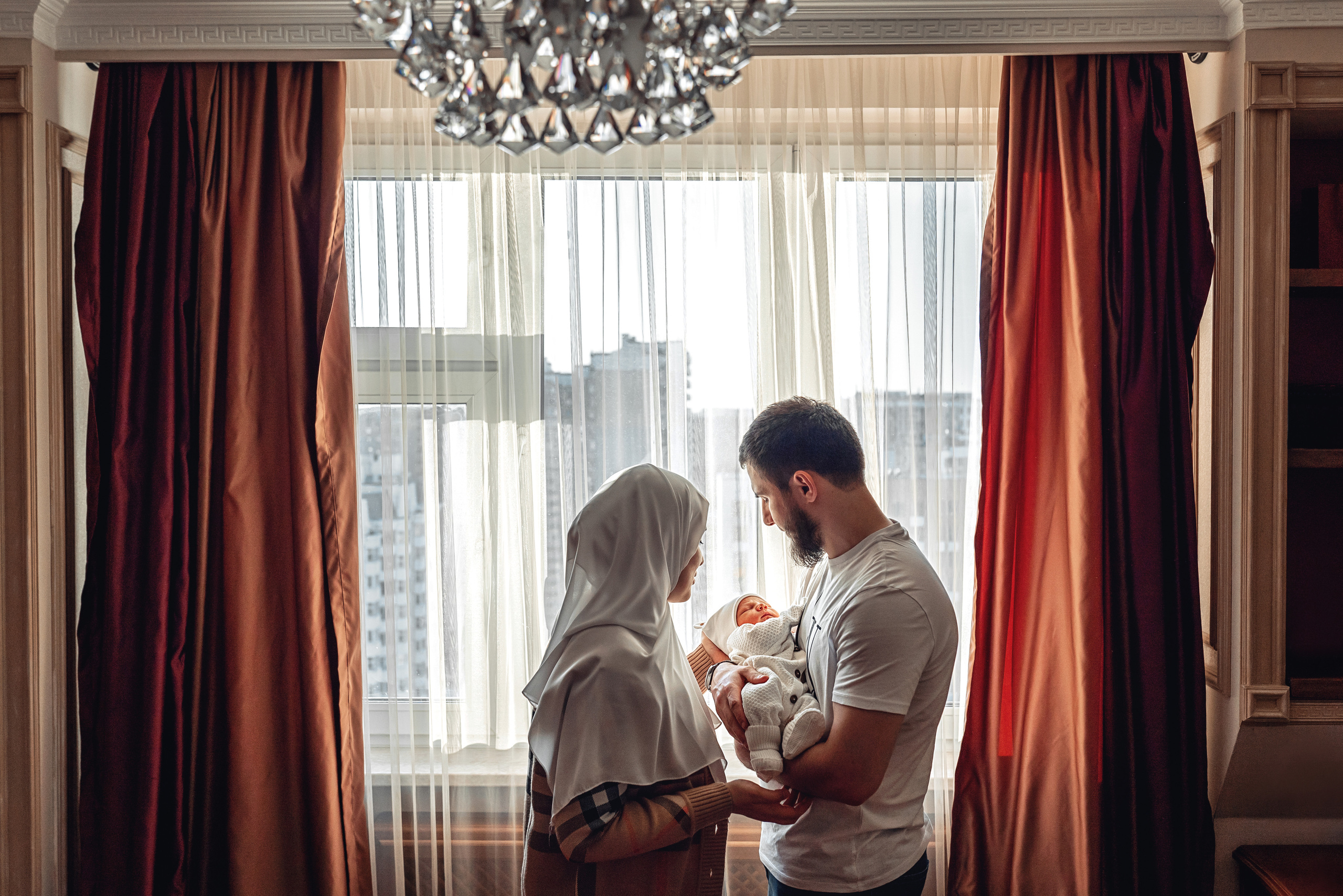 Выписка из роддома 29 им Н. Э. Баумана. Фотограф на выписку из роддома. Фотограф \ Видеограф на Крещение, Венчание Москва| Семейные съемки