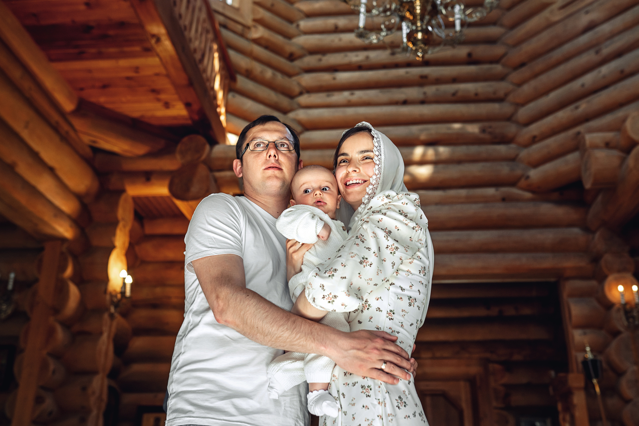 Фотограф на крещение ребенка иконы Божией Матери Неопалимая Купина. Фотограф \ Видеограф на Крещение, Венчание Москва| Семейные съемки