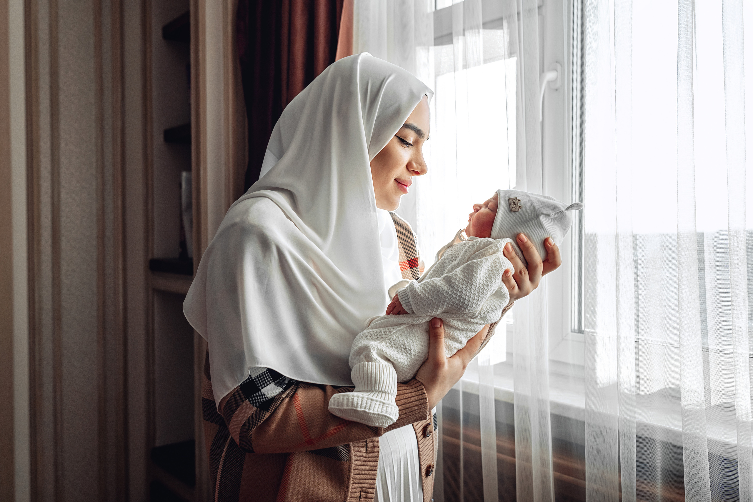 Выписка из роддома 29 им Н. Э. Баумана. Фотограф на выписку из роддома. Фотограф \ Видеограф на Крещение, Венчание Москва| Семейные съемки