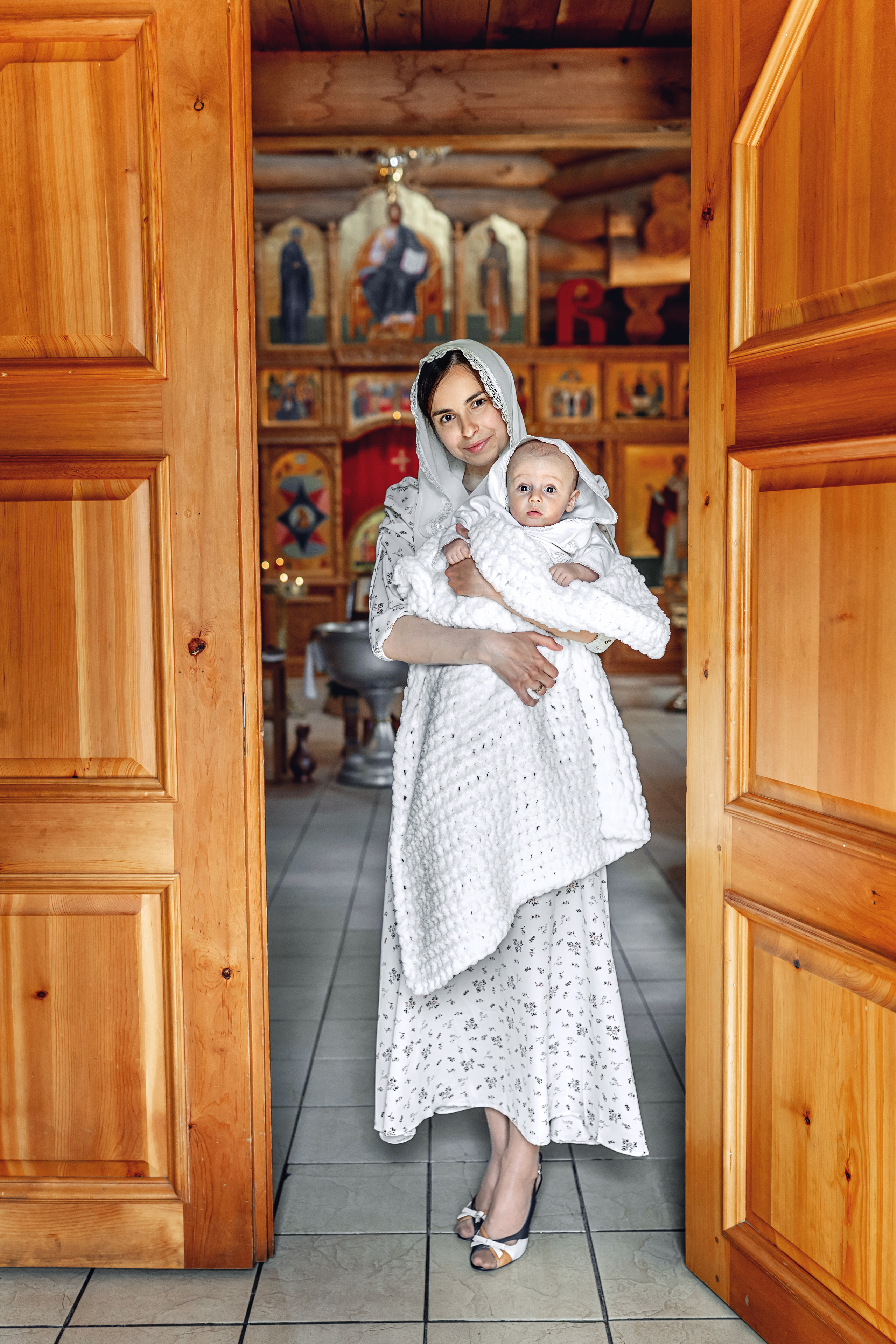 Фотограф на крещение ребенка иконы Божией Матери Неопалимая Купина. Фотограф \ Видеограф на Крещение, Венчание Москва| Семейные съемки