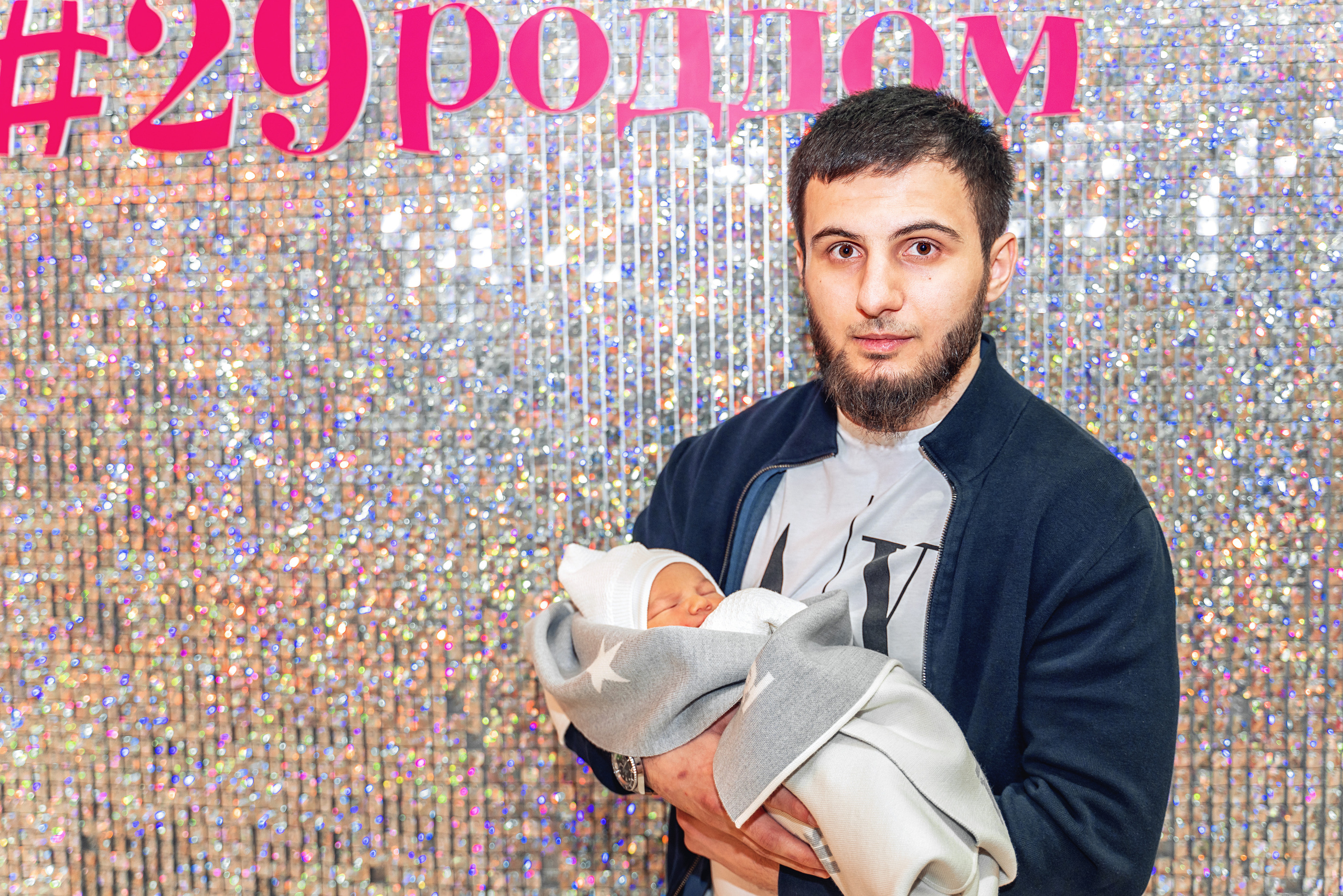 Выписка из роддома 29 им Н. Э. Баумана. Фотограф на выписку из роддома. Фотограф \ Видеограф на Крещение, Венчание Москва| Семейные съемки