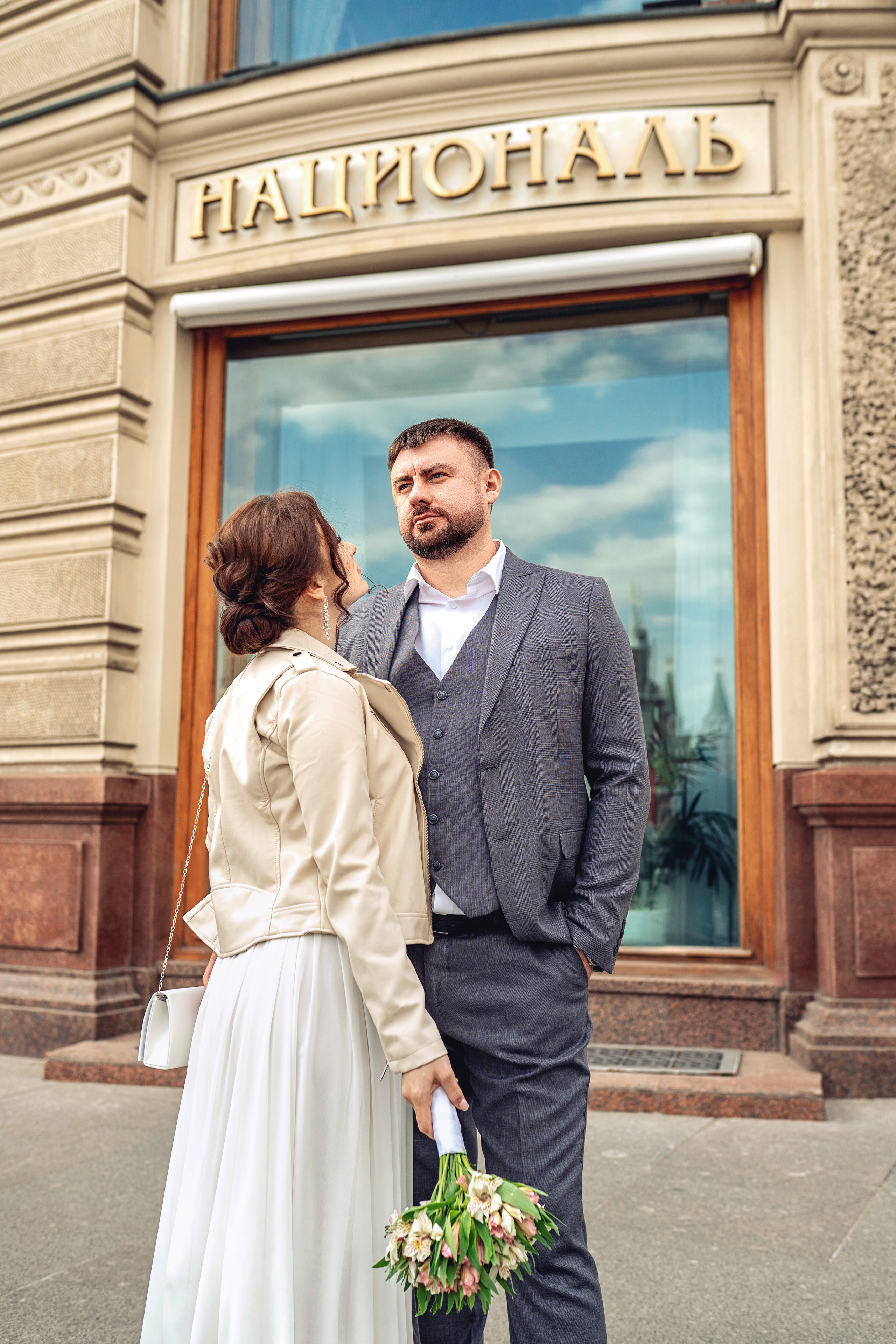 ЗАГС в Национале и прогулка по центру. Фотограф \ Видеограф на Крещение, Венчание Москва| Семейные съемки