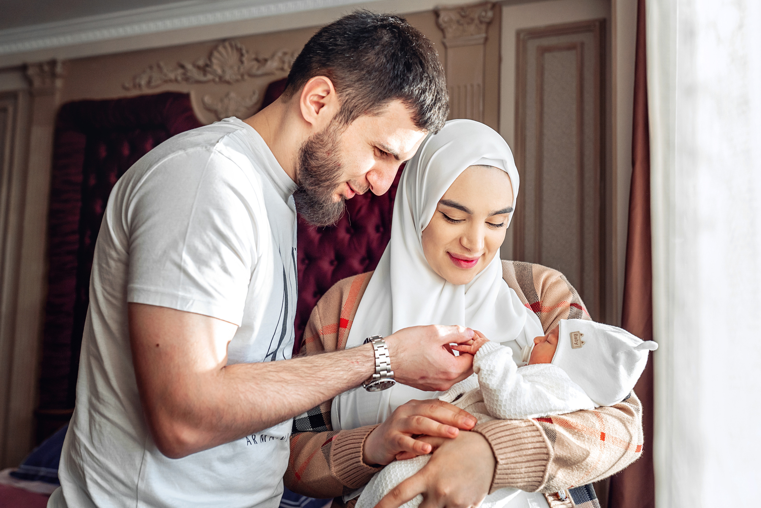 Выписка из роддома 29 им Н. Э. Баумана. Фотограф на выписку из роддома. Фотограф \ Видеограф на Крещение, Венчание Москва| Семейные съемки