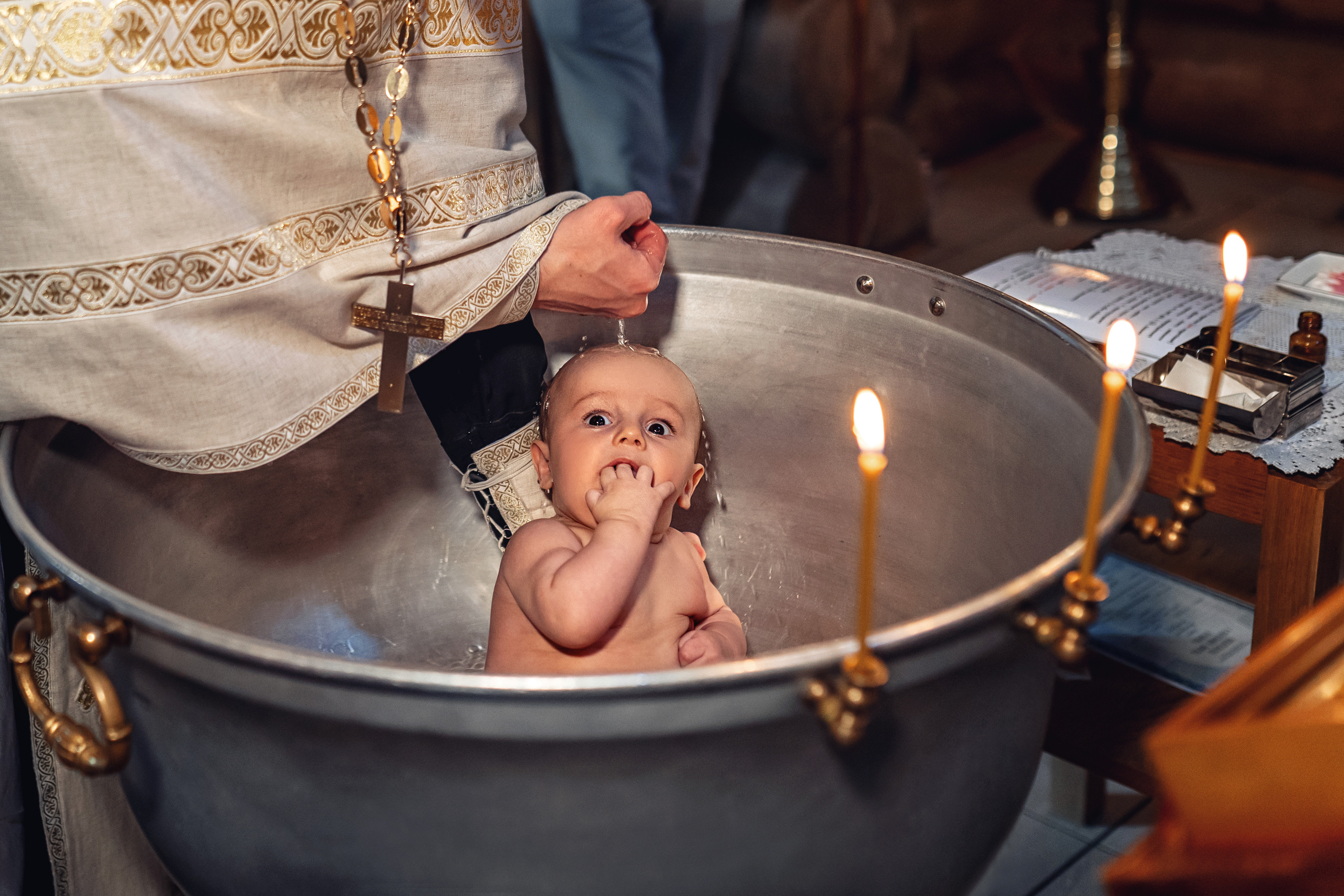 Фотограф на крещение ребенка иконы Божией Матери Неопалимая Купина. Фотограф \ Видеограф на Крещение, Венчание Москва| Семейные съемки