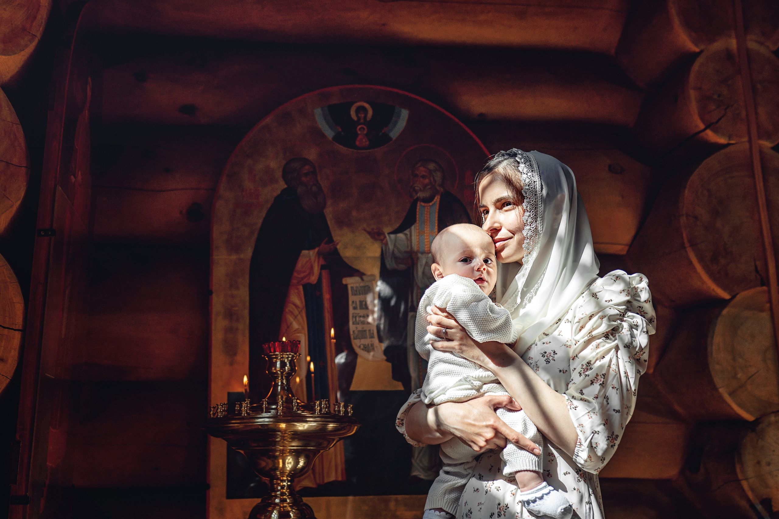 Фотограф на крещение ребенка иконы Божией Матери Неопалимая Купина. Фотограф \ Видеограф на Крещение, Венчание Москва| Семейные съемки