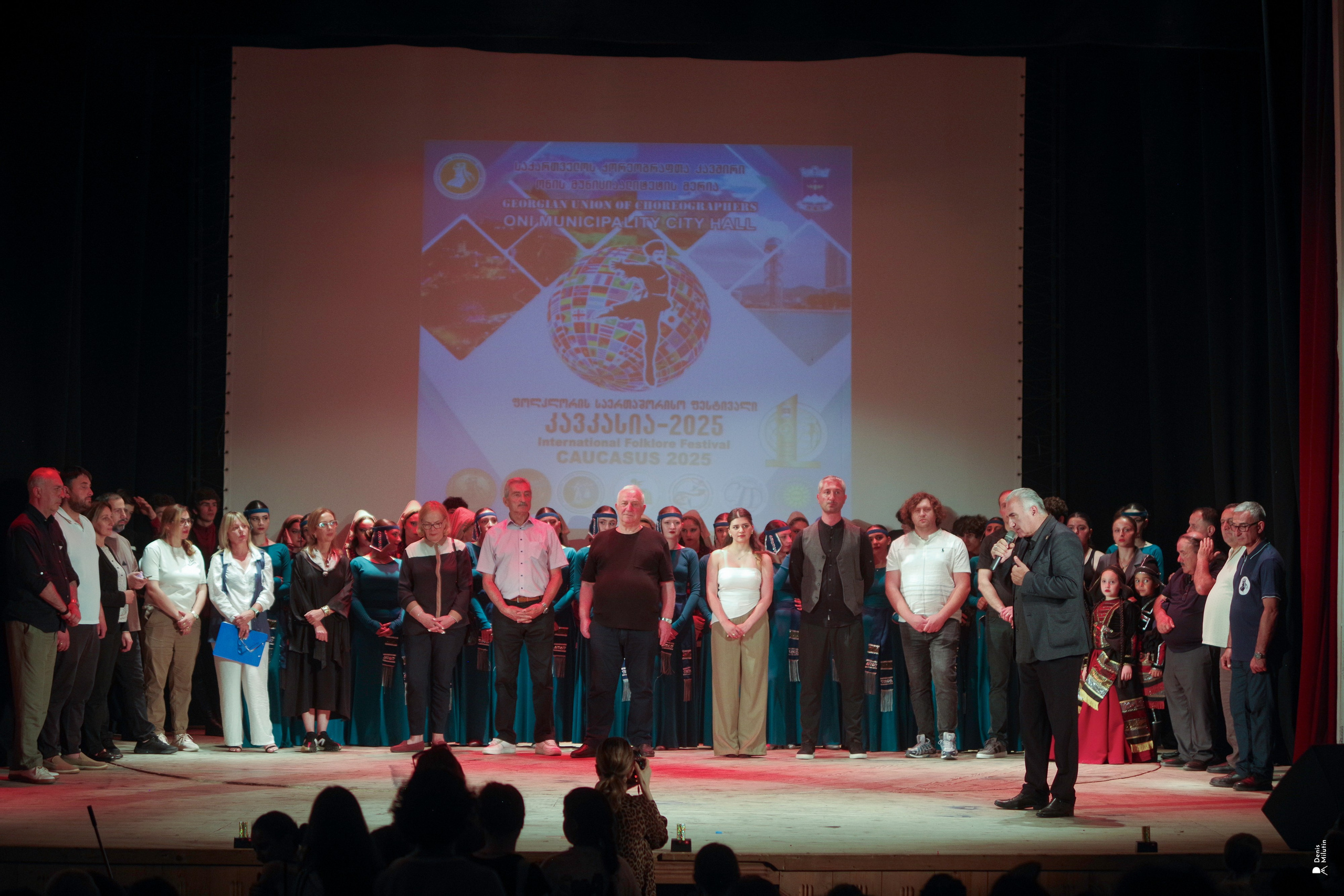 Танцы в прекрасном Они. Портретный фотограф Денис Милютин