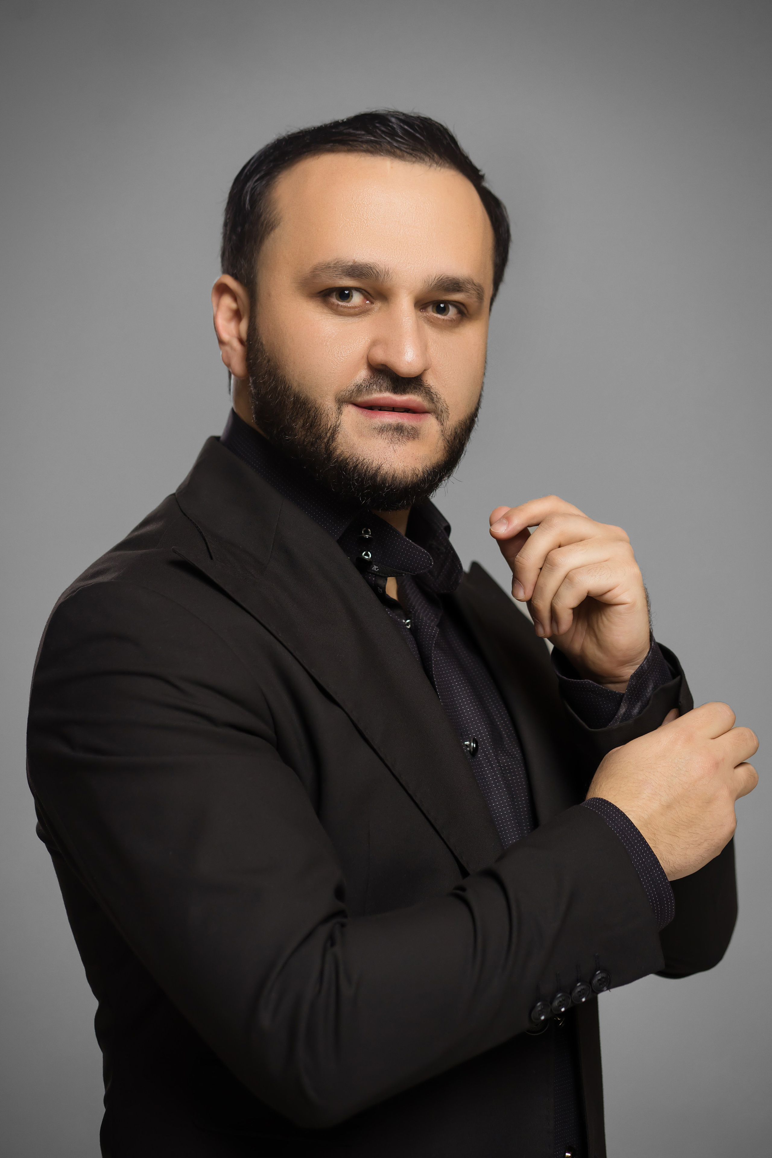 Чарим и Алина Озроковы. Фотограф Инна Абакарова|Выпускные альбомы и фотосессии в Нальчике