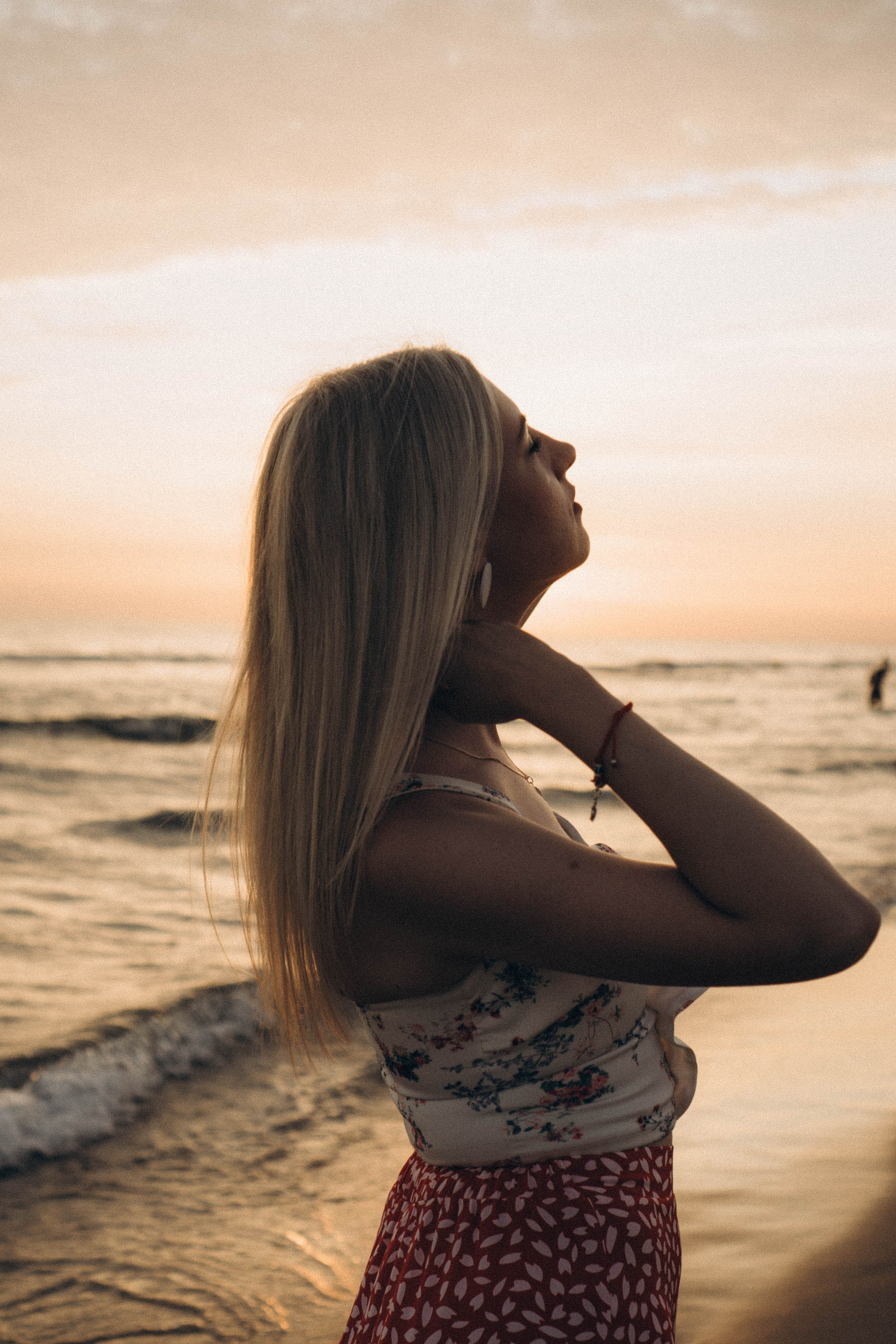 Июльский вечер на берегу черного моря. Профессиональный фотограф, Санкт-Петербург — Виктория Богомолова