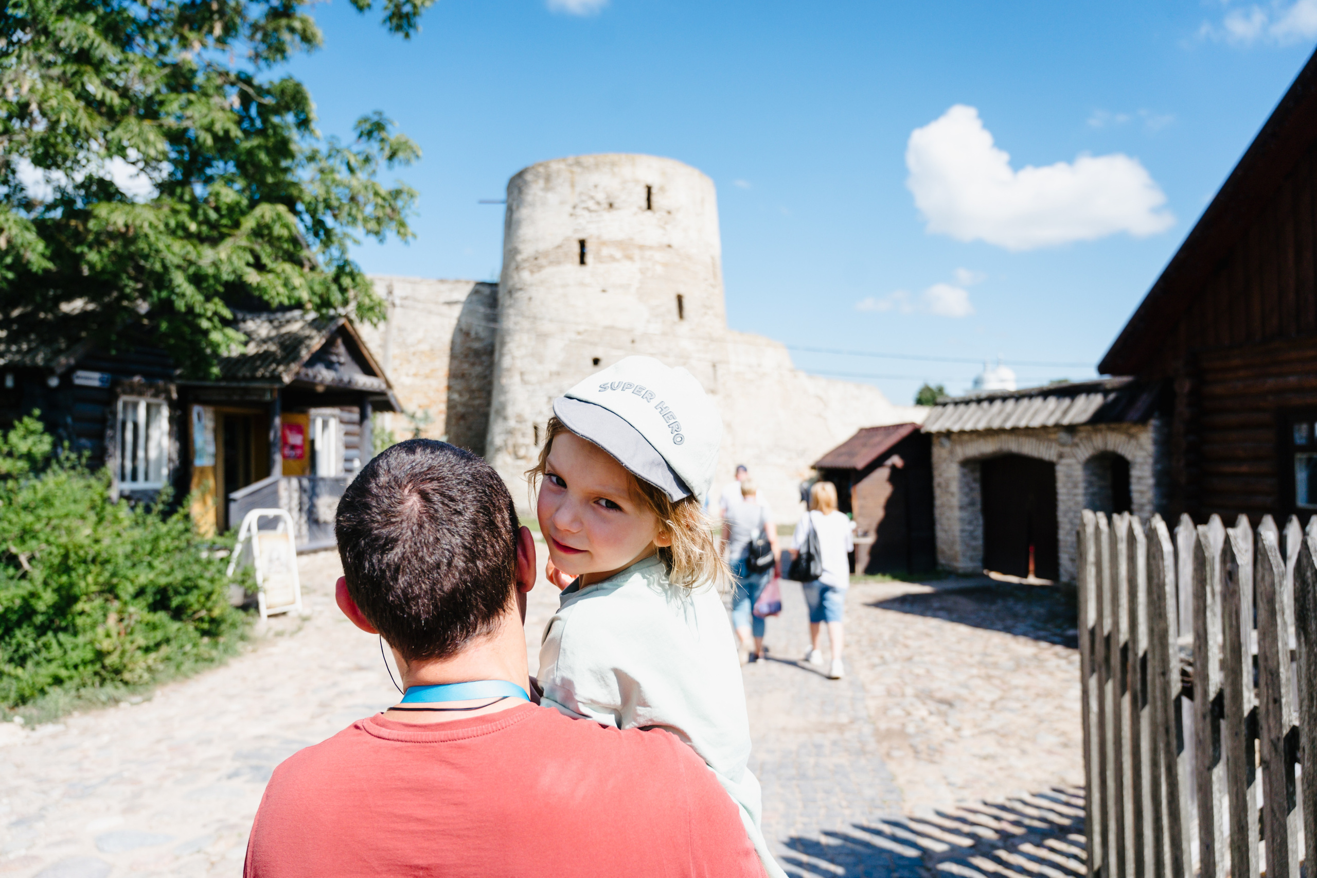 Путешествие: Псков, Изборск, Печоры