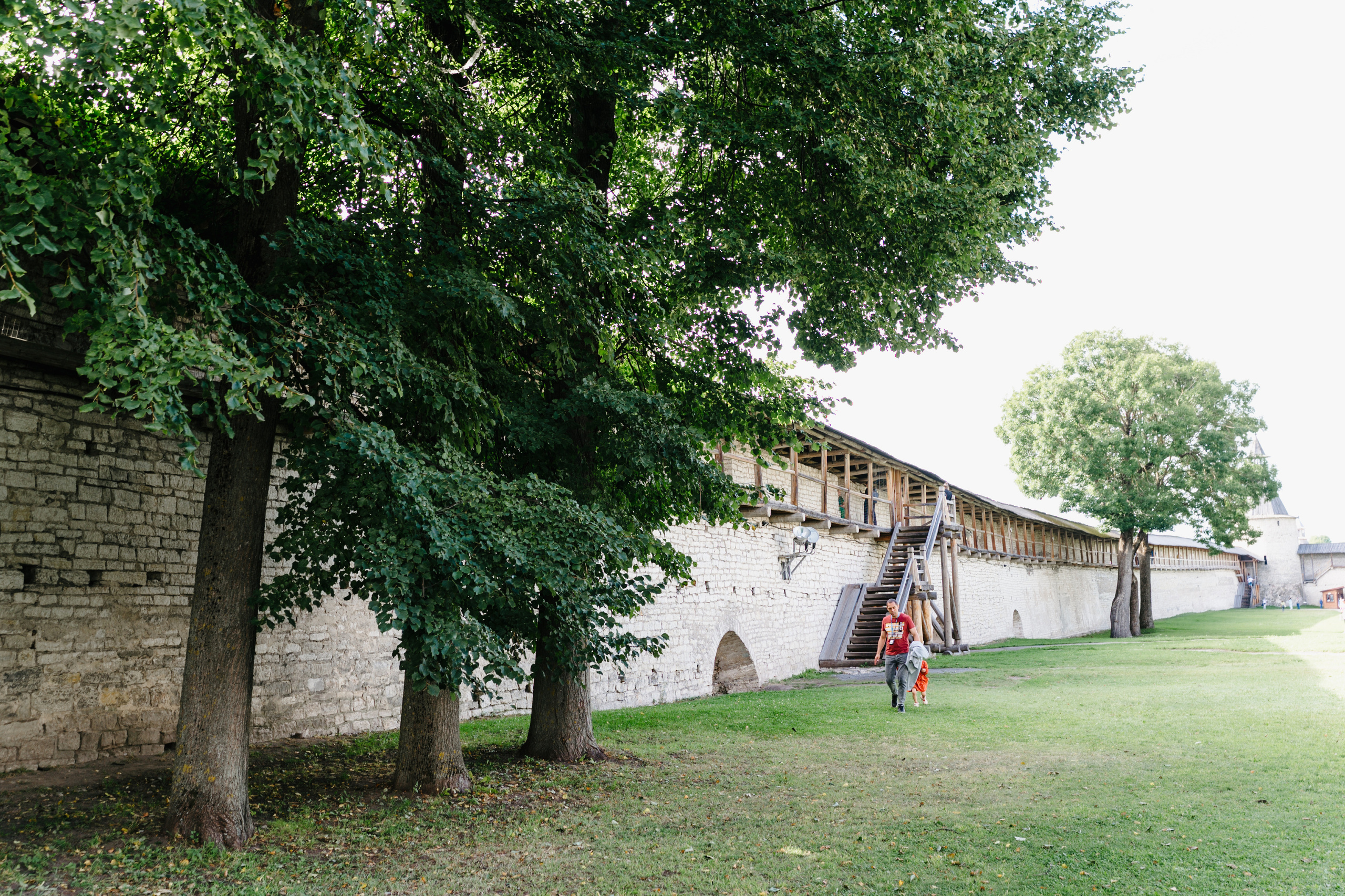 Путешествие: Псков, Изборск, Печоры