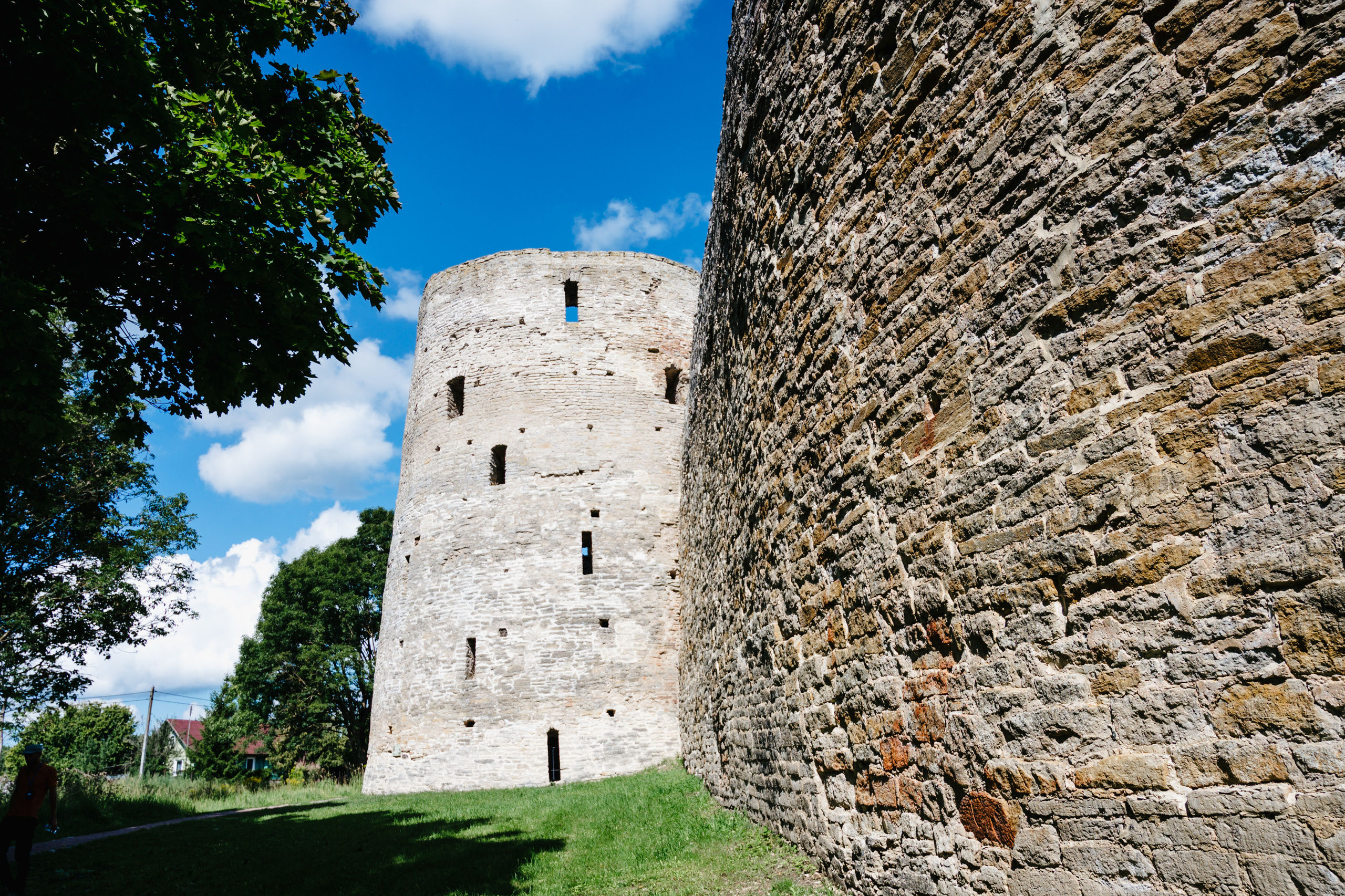 Путешествие: Псков, Изборск, Печоры