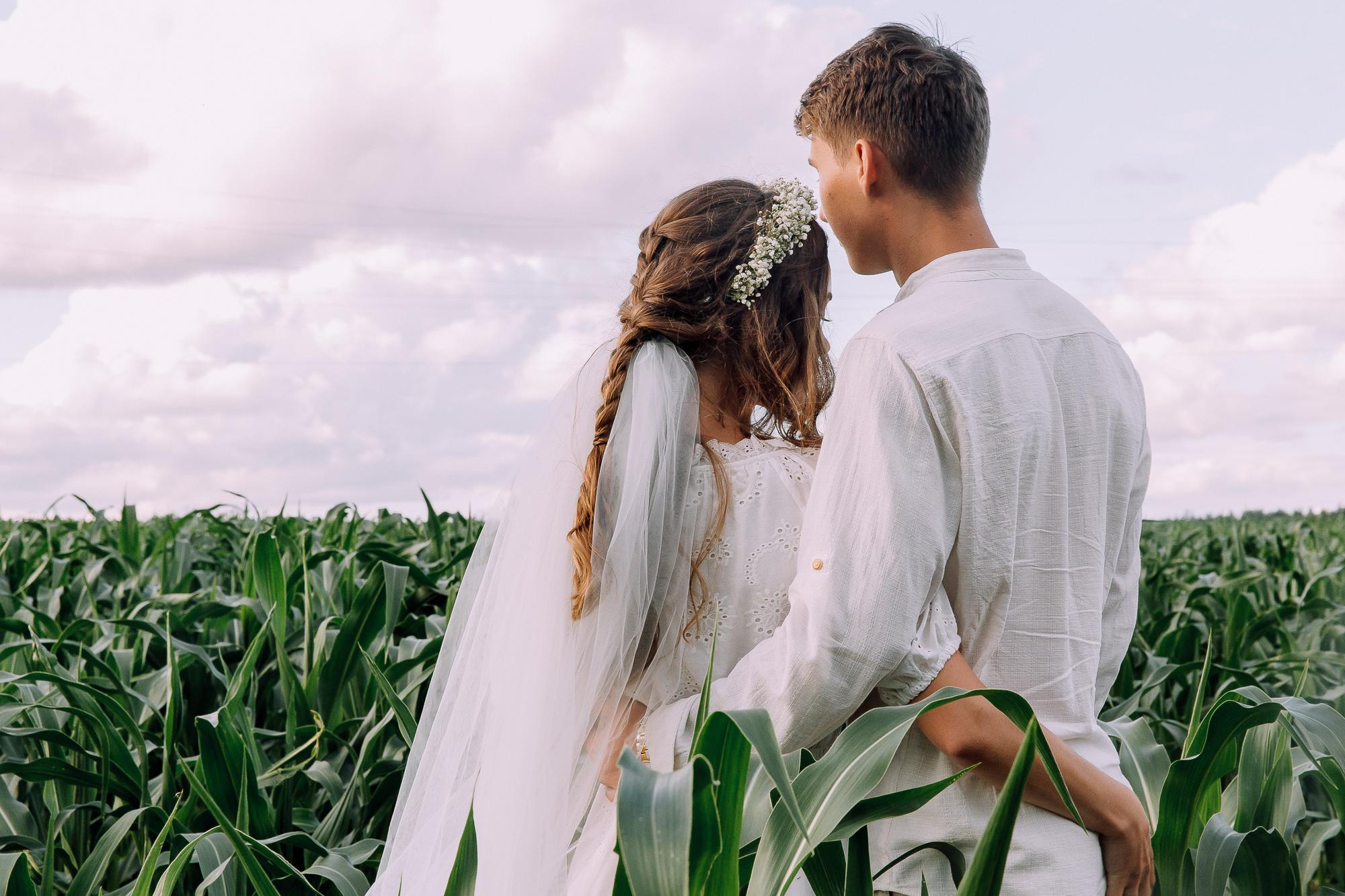 Ромашки в кукурузном поле. Свадебный и портретный фотограф в Нижнем Новгороде и Нижегородской обл