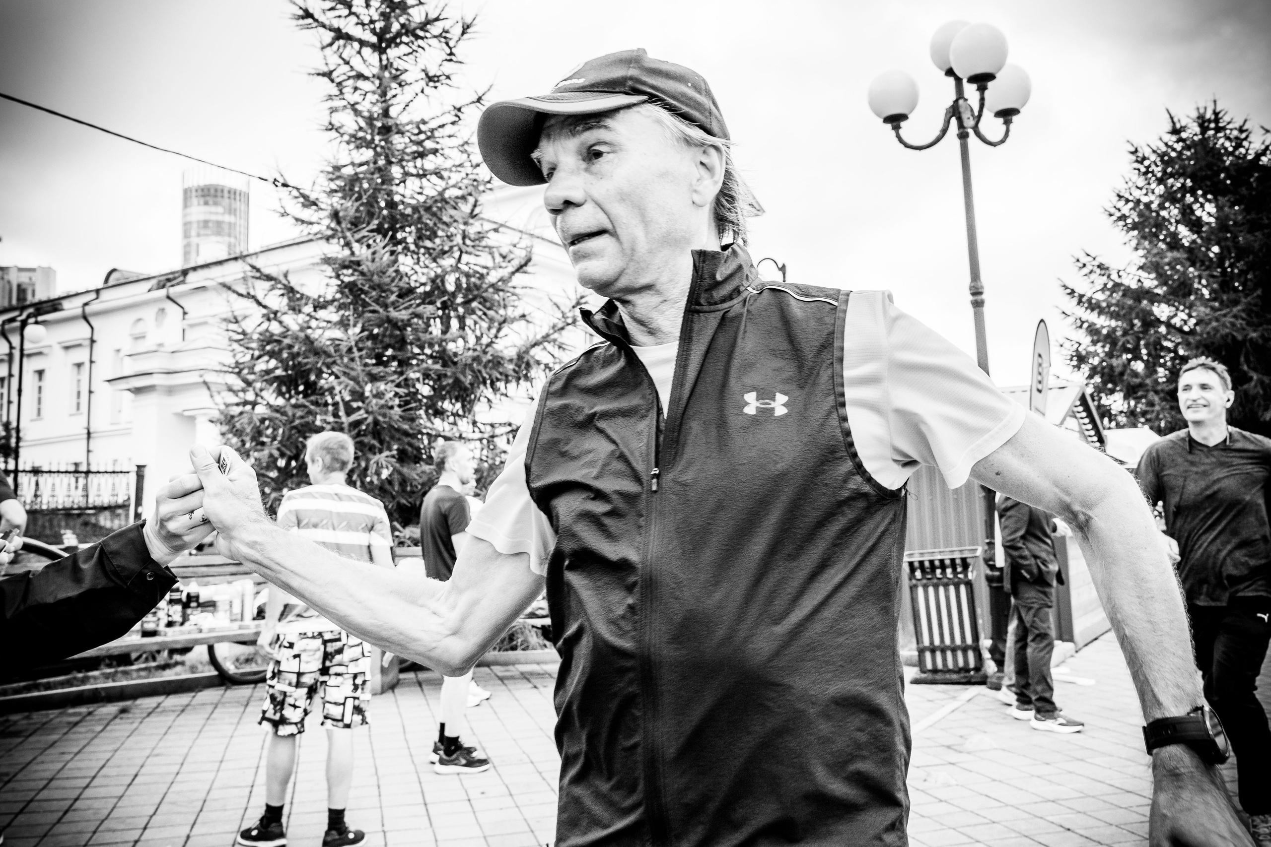 Слава где фотки?