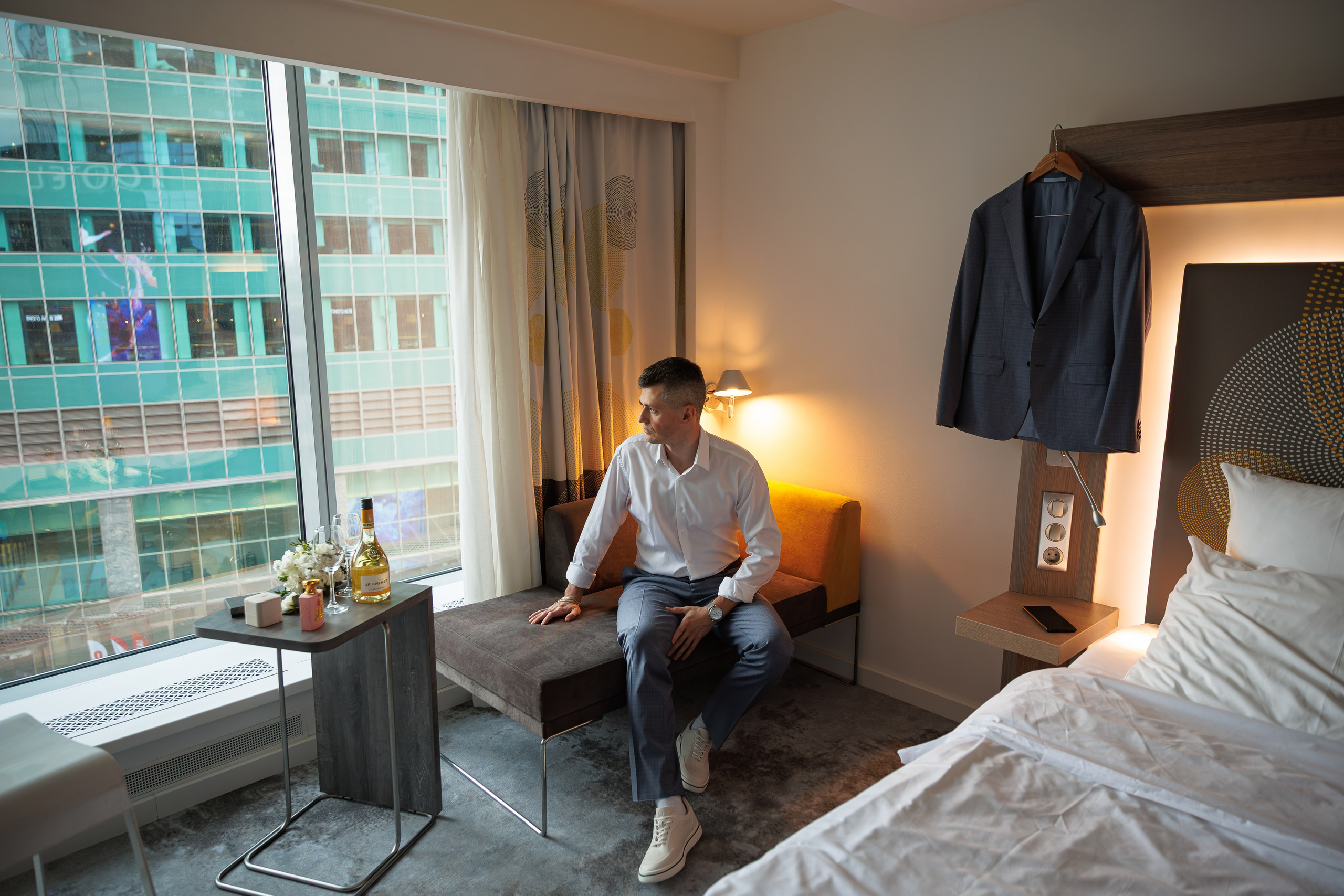 Свадебная фотосессия в библиотеке читальне им Пушкина. Свадебный фотограф Москва и МО Сергей Киржаев